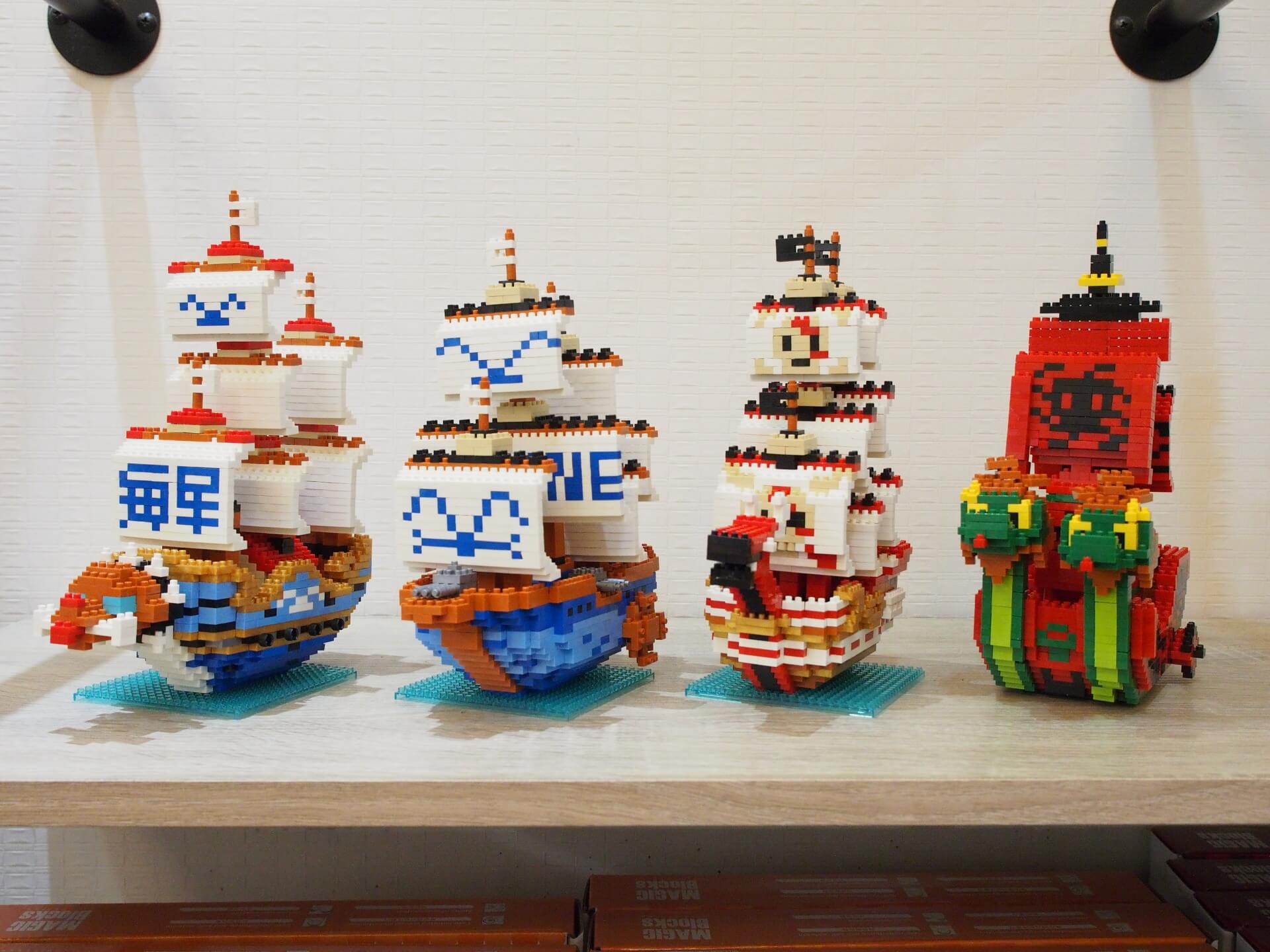 海軍軍艦、紅色勢力號與九蛇海賊船(海賊王)