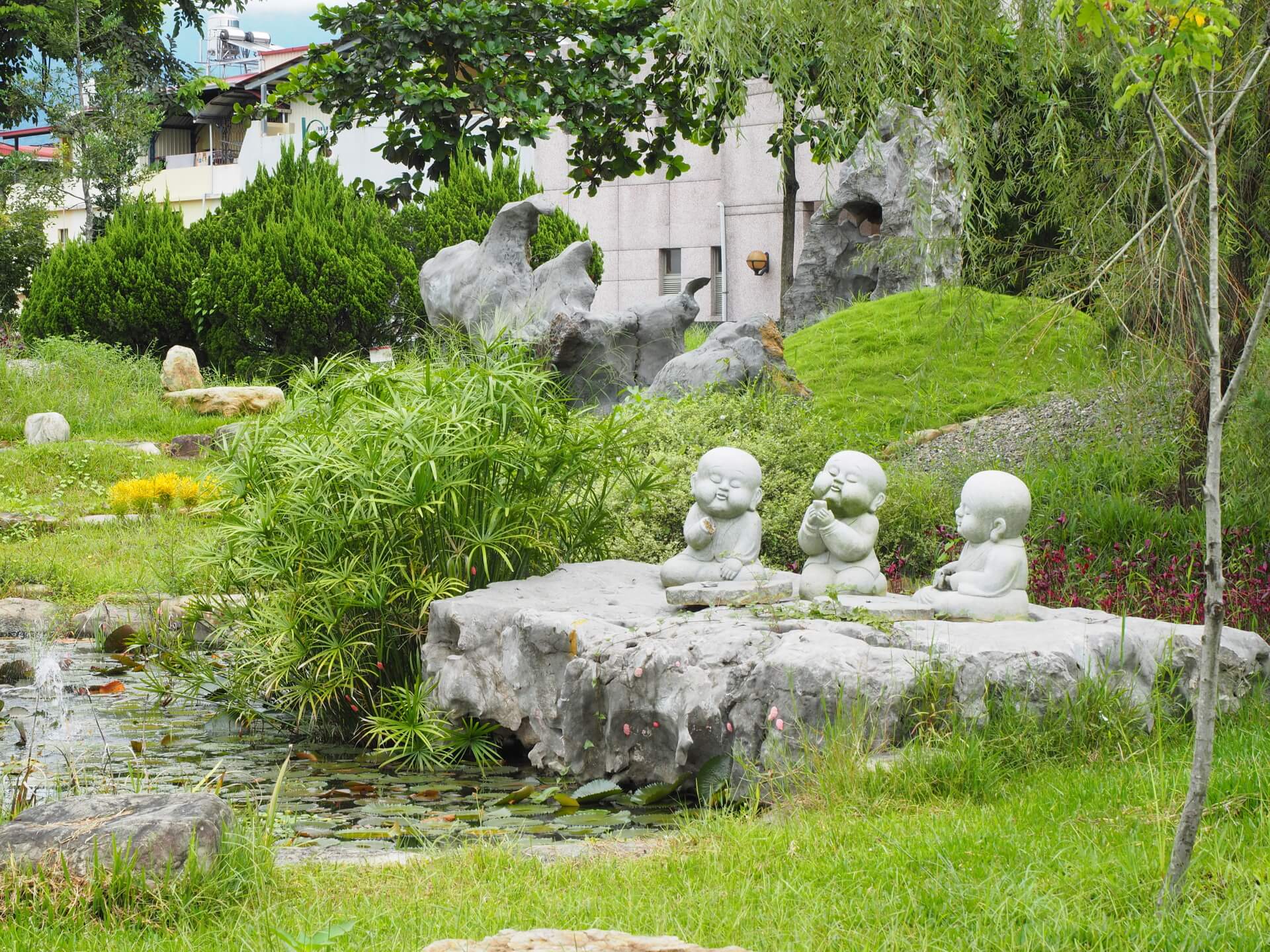 均頭國民中小學