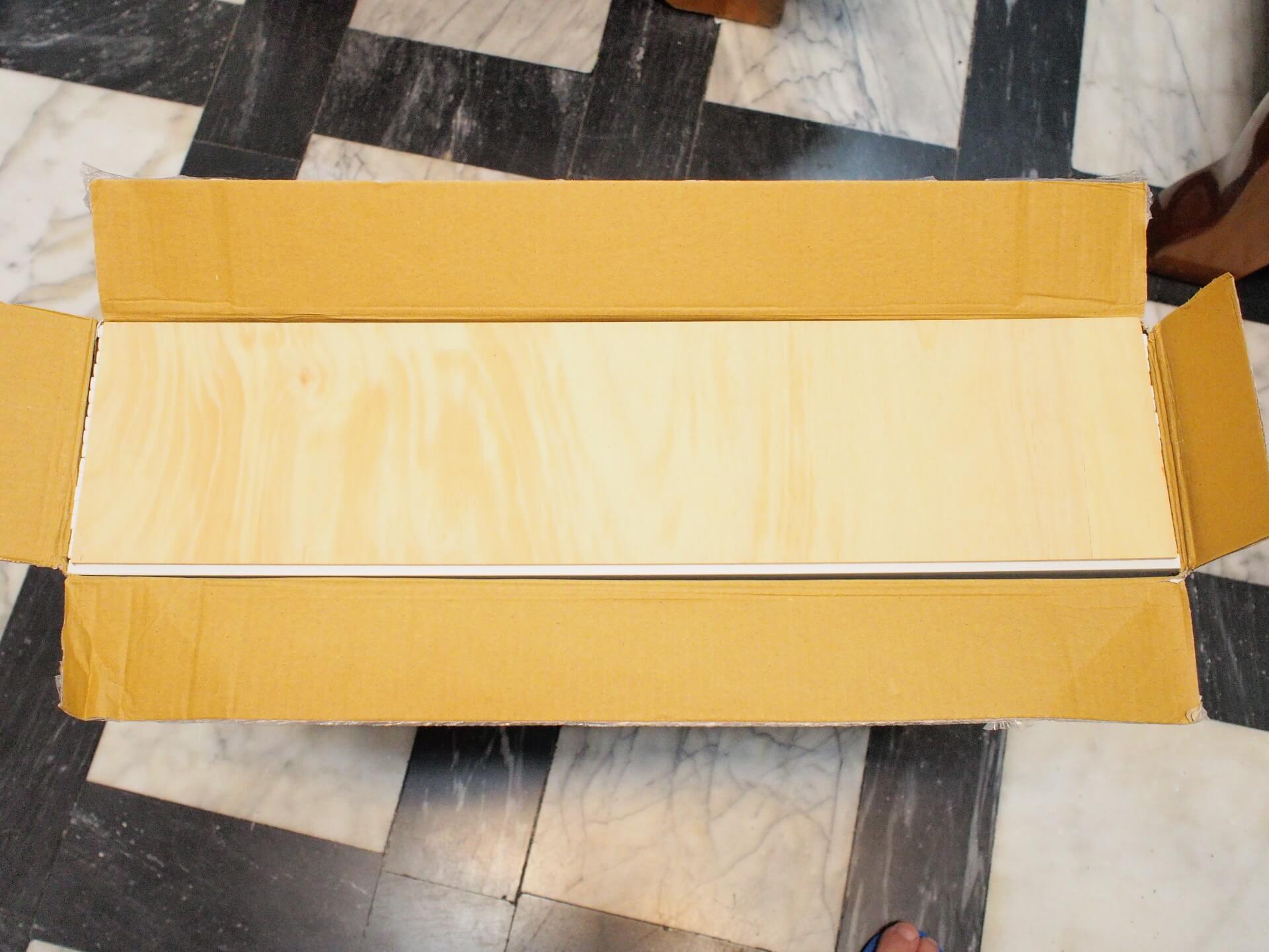 天鵝牌輕鋼架 PVC 天花板