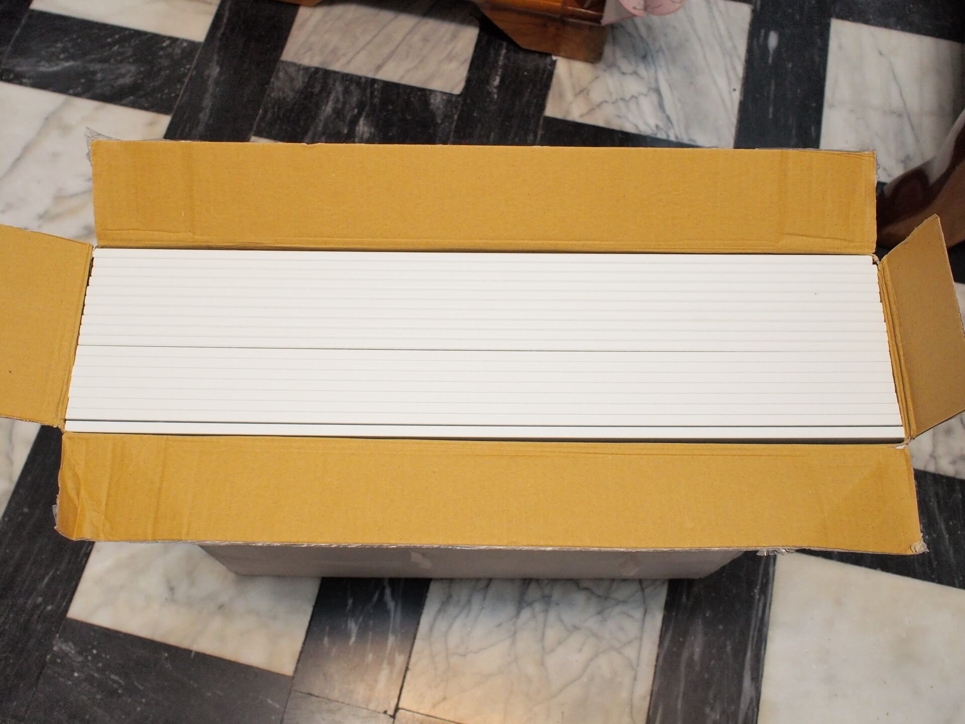 天鵝牌輕鋼架 PVC 天花板