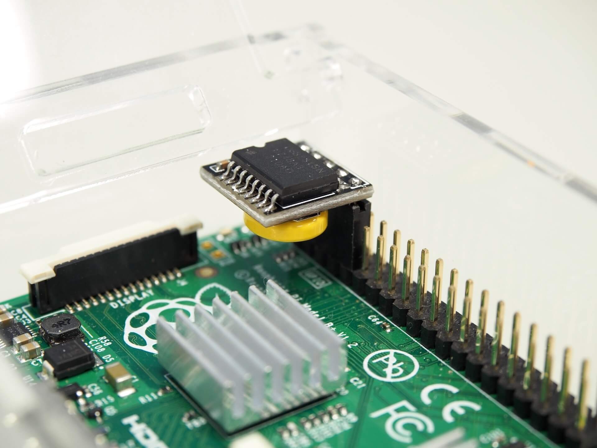 樹莓派與 DS3231 實時時鐘(RTC)