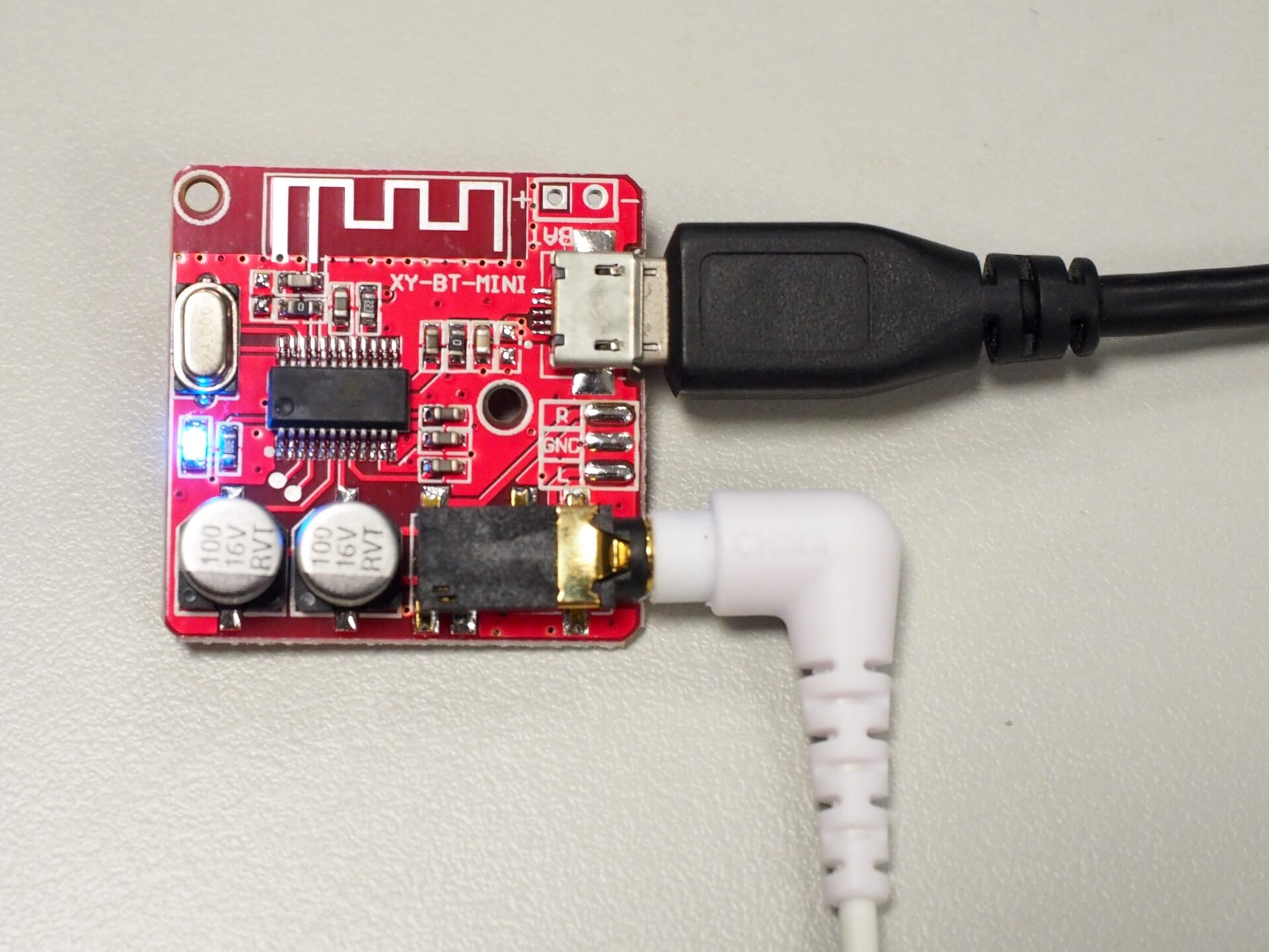 XY-BT-MINI 迷你藍牙接收撥放解碼模組