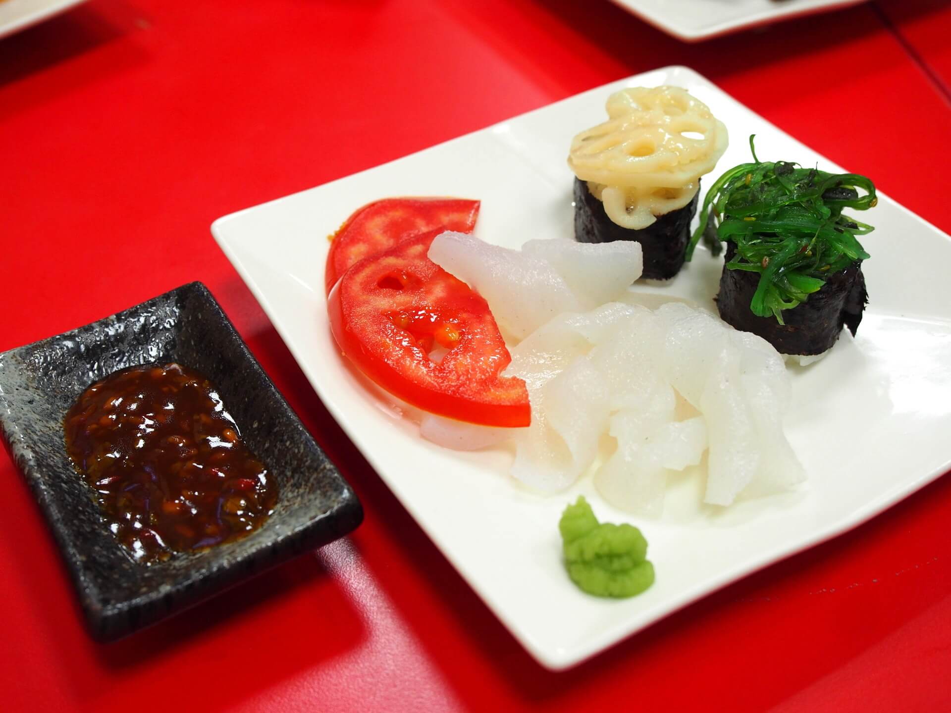 素生魚片與壽司