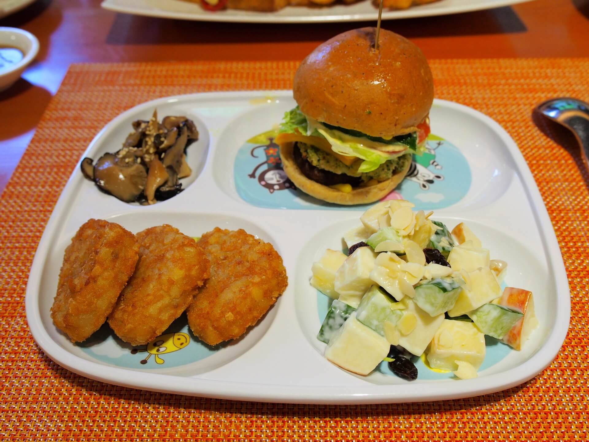 兒童 A 餐〈蛋奶素〉