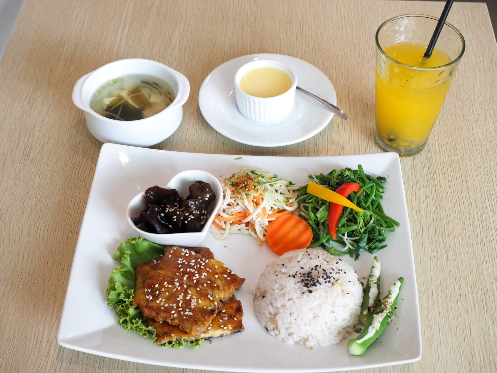 蒲燒素鰻魚飯套餐