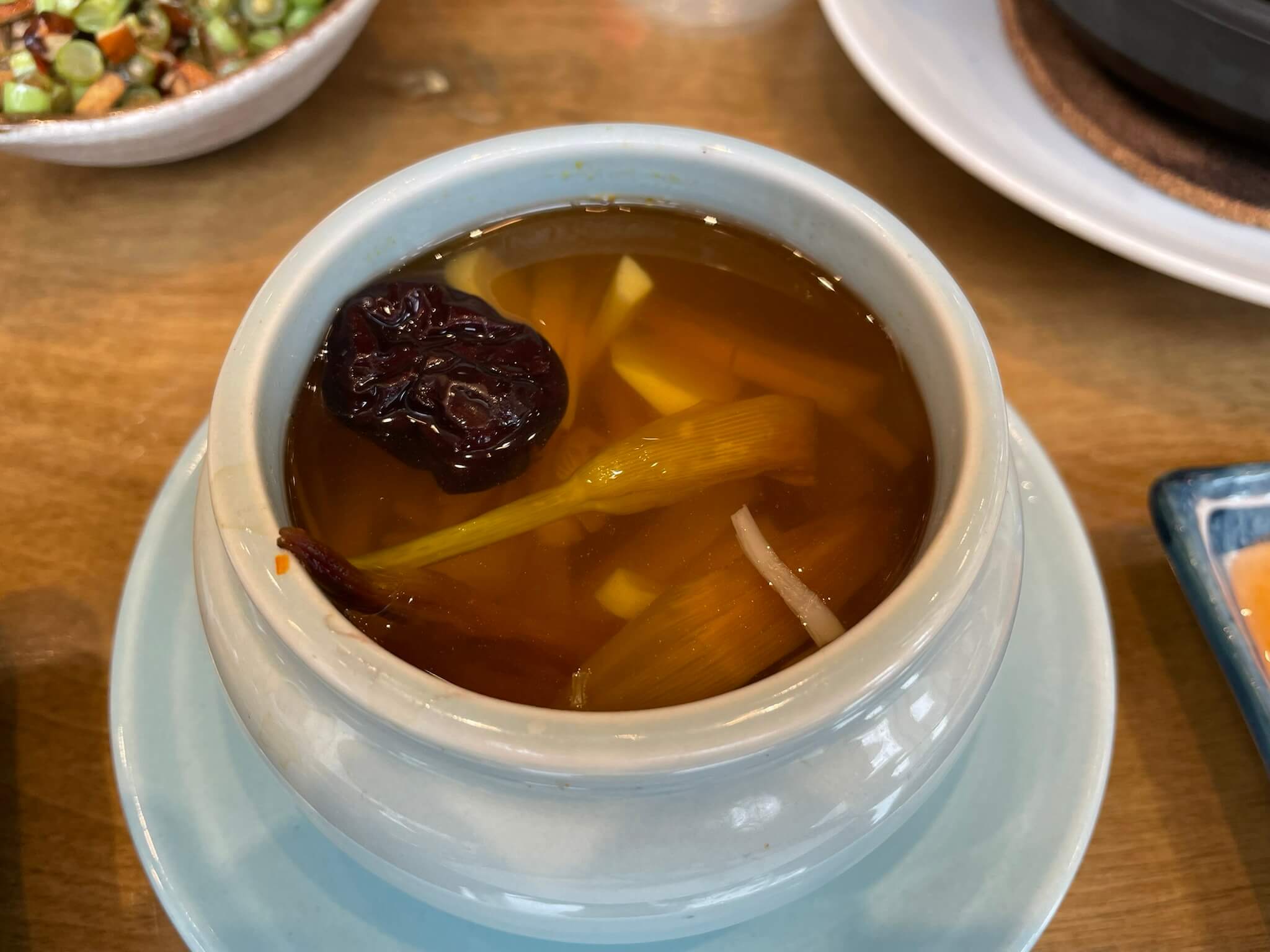 蟲草花半天筍湯