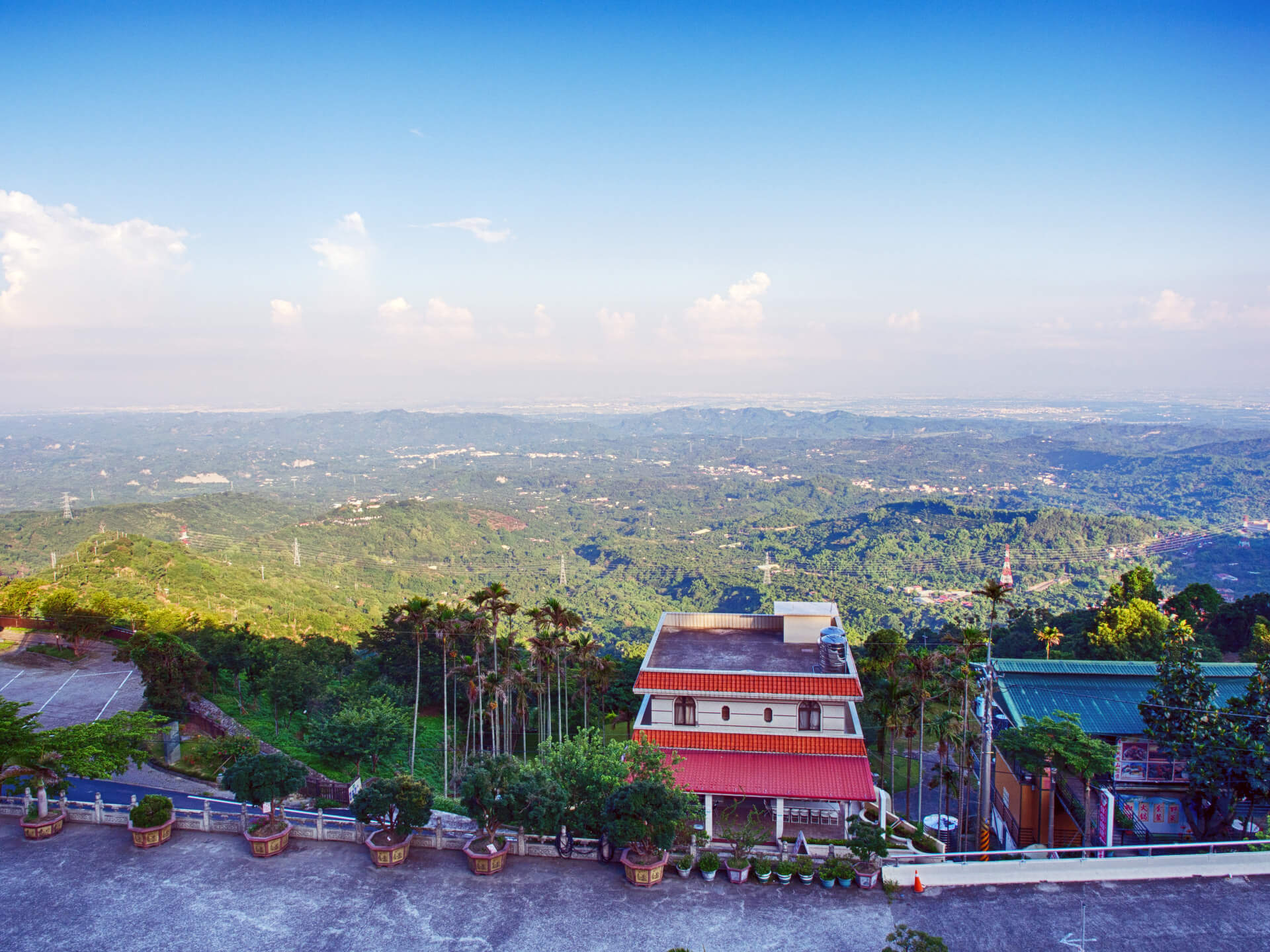 孚佑宮仙公廟遠眺景象