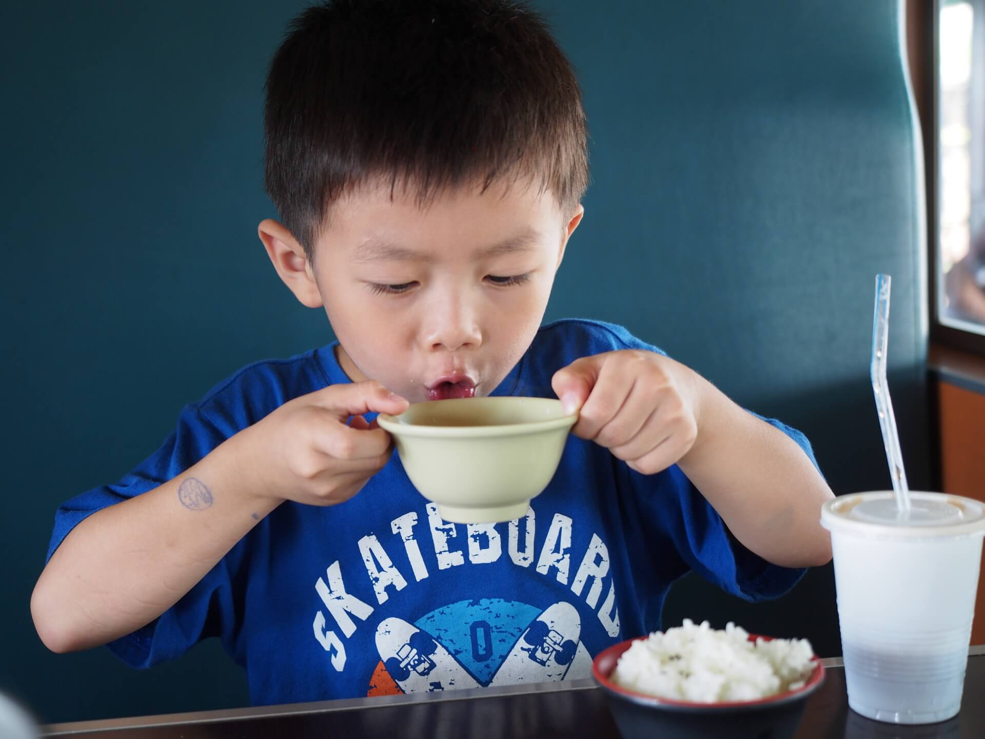 阿玄吃素食鮮奶火鍋