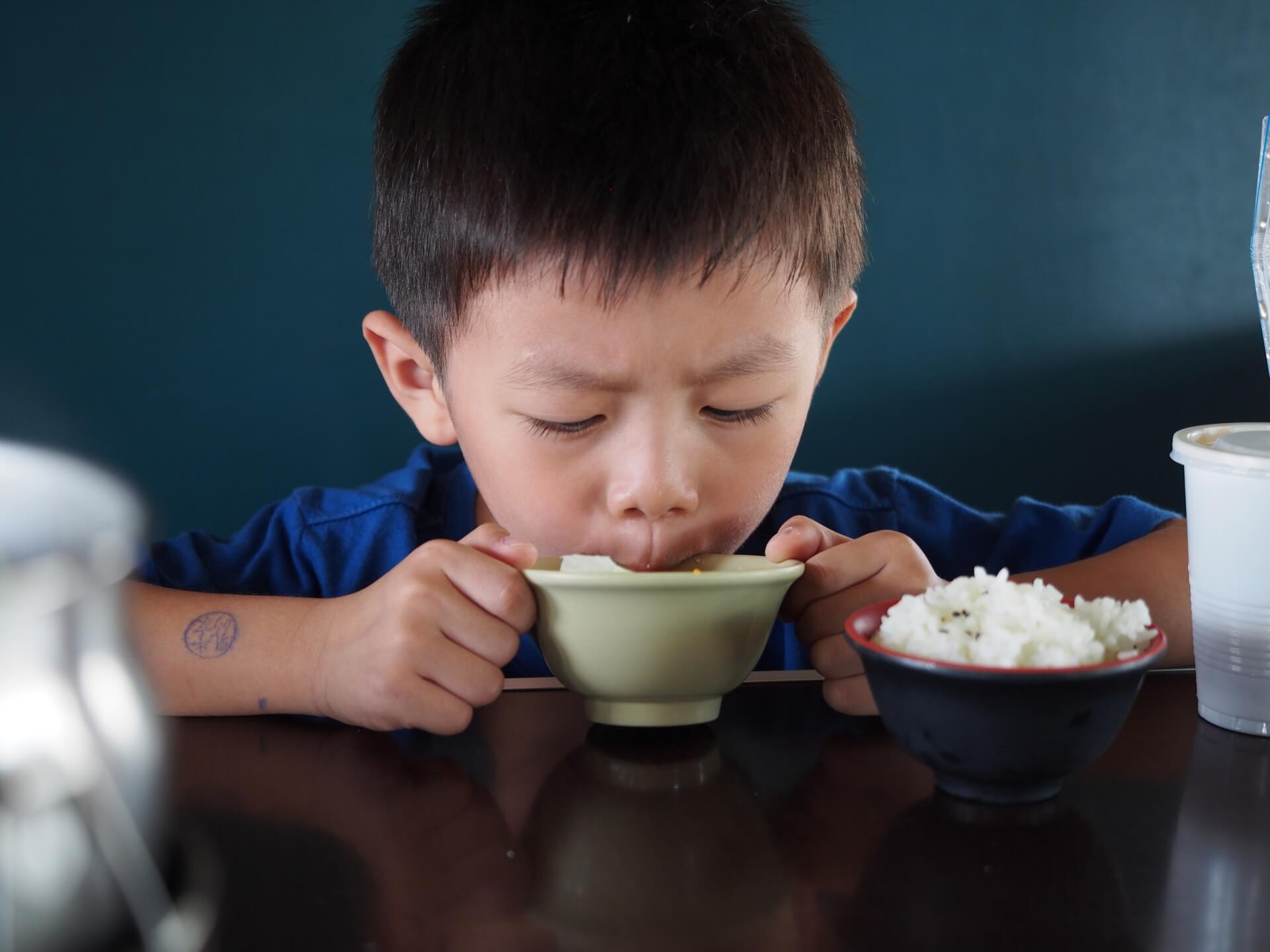 阿玄吃素食鮮奶火鍋