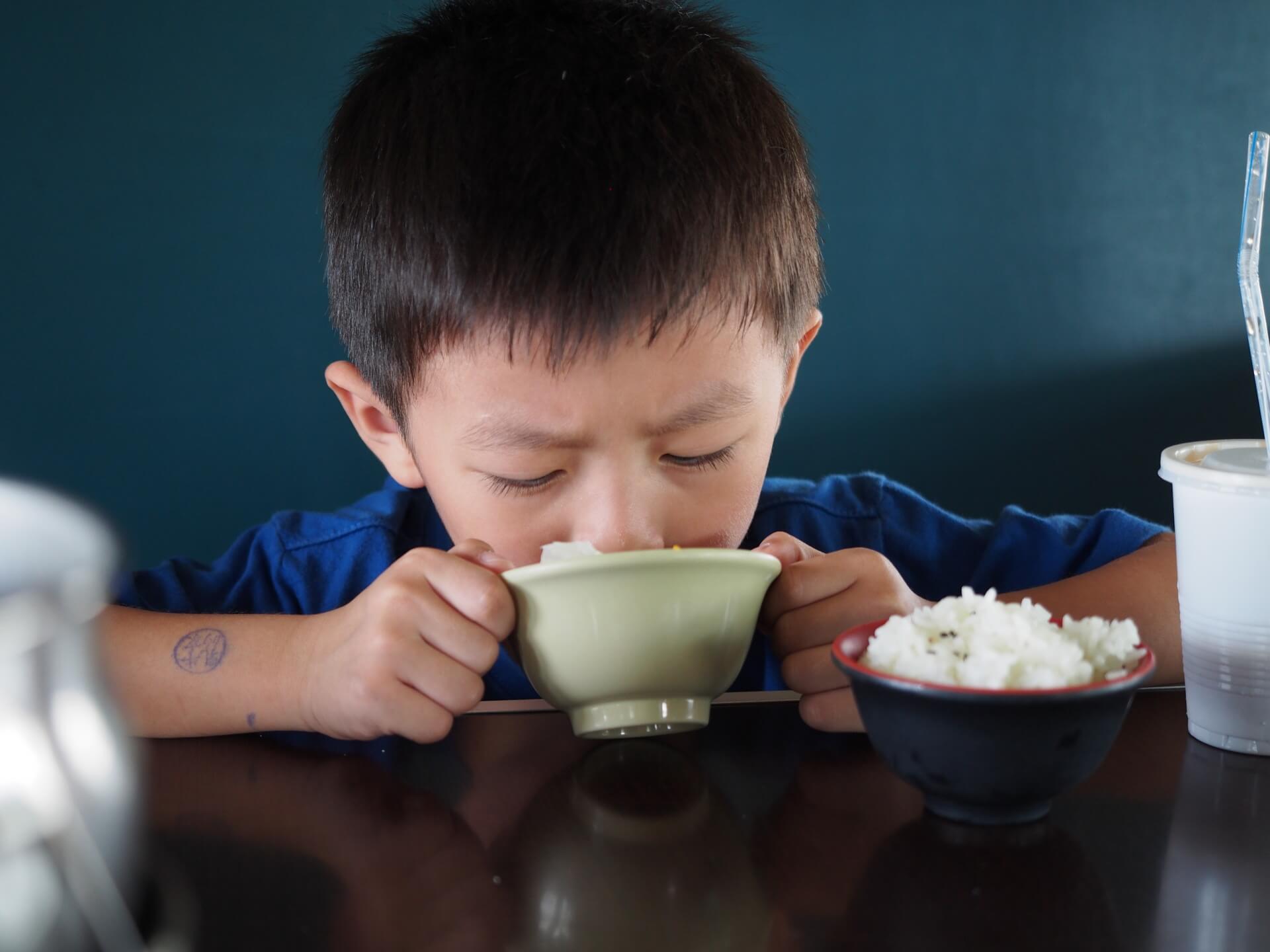 阿玄吃素食鮮奶火鍋