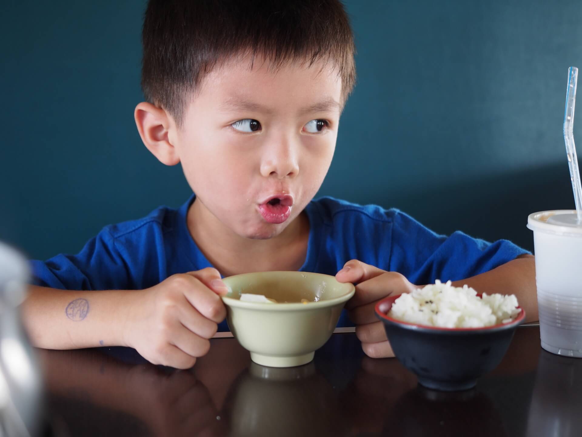 阿玄吃素食鮮奶火鍋