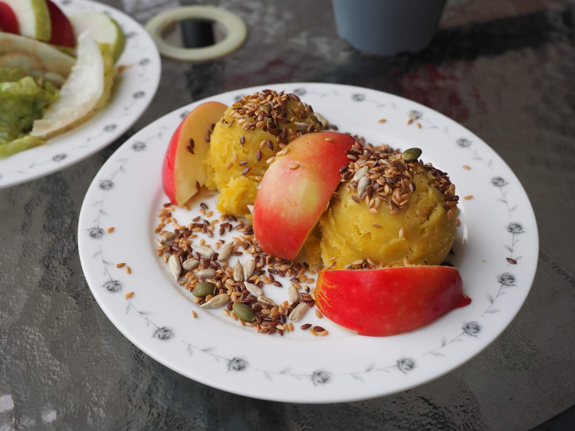 堅果地瓜泥+蘋果