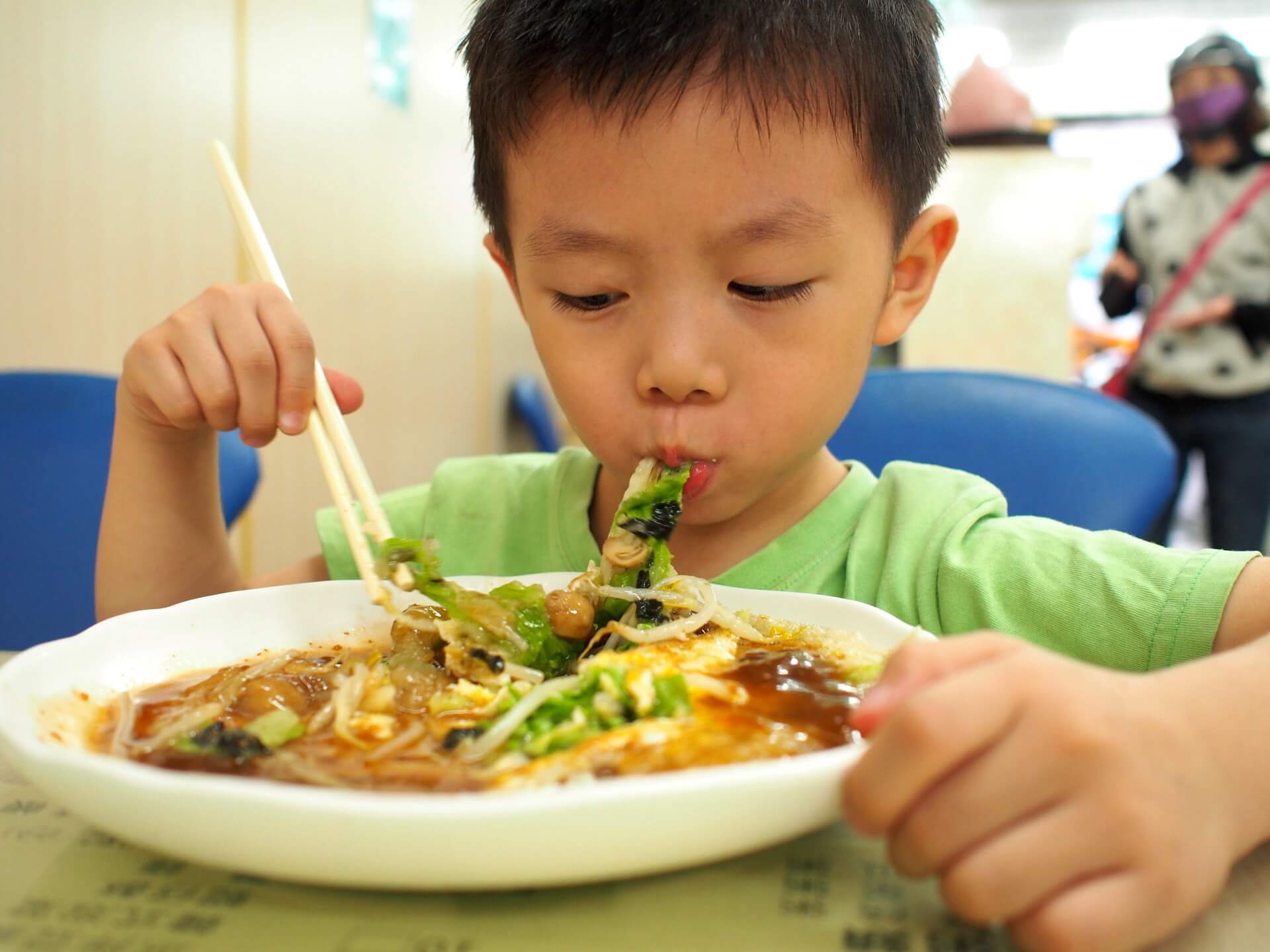 阿玄吃素食蚵仔煎