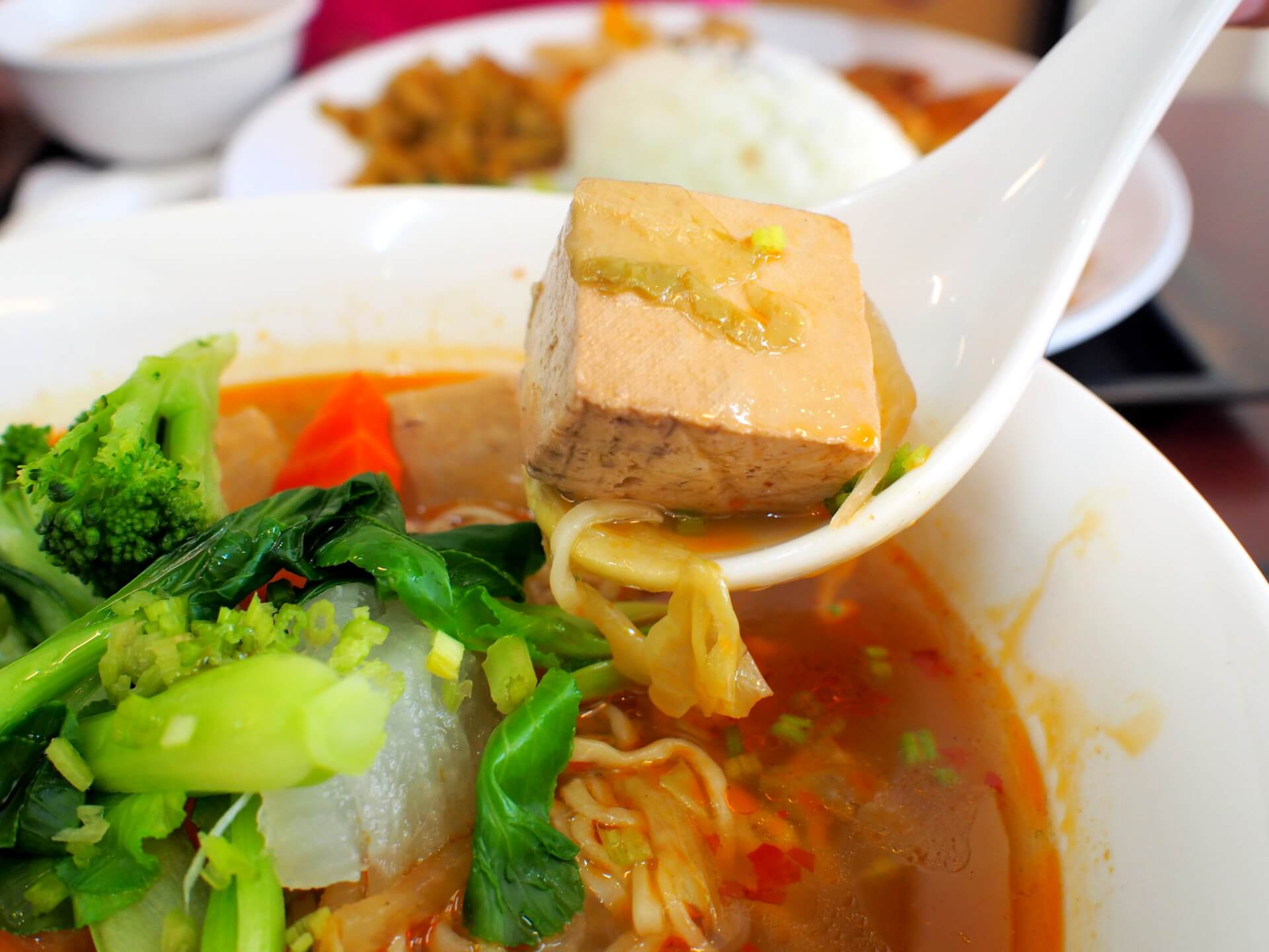 麻辣臭豆腐拉麵