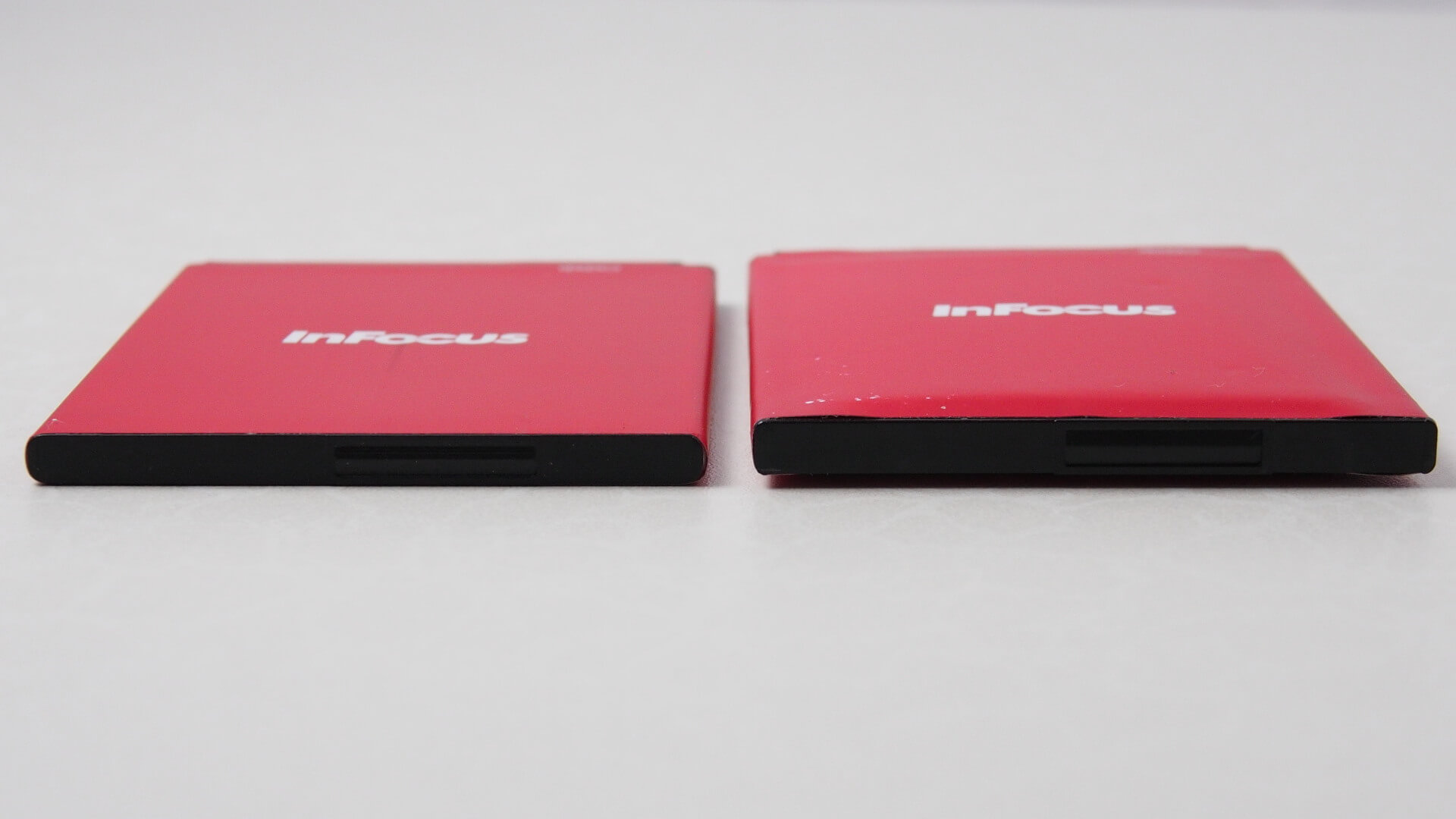 infocus-cell-phone-battery-swelling-up-5