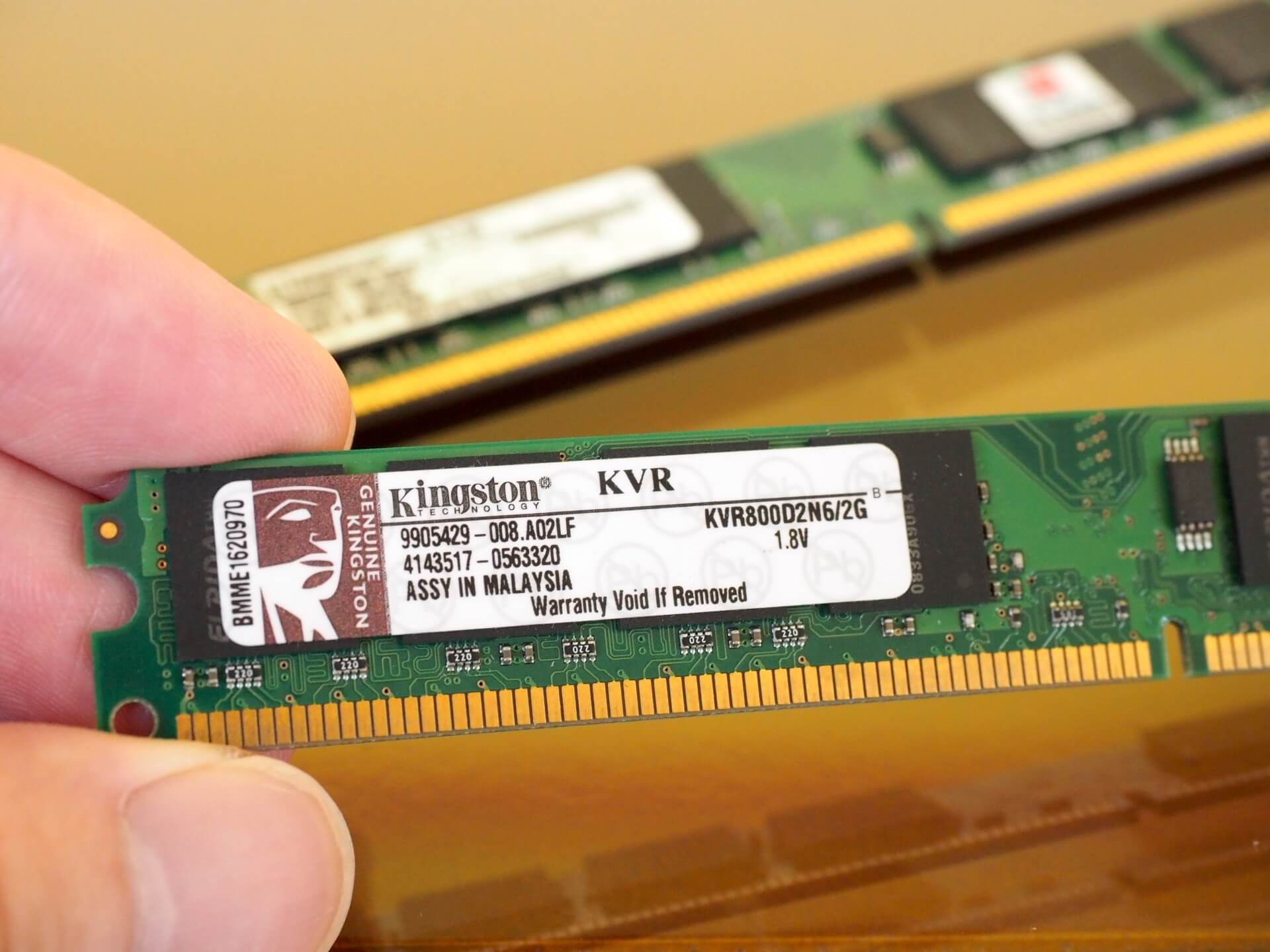 金士頓 DDR2 記憶體