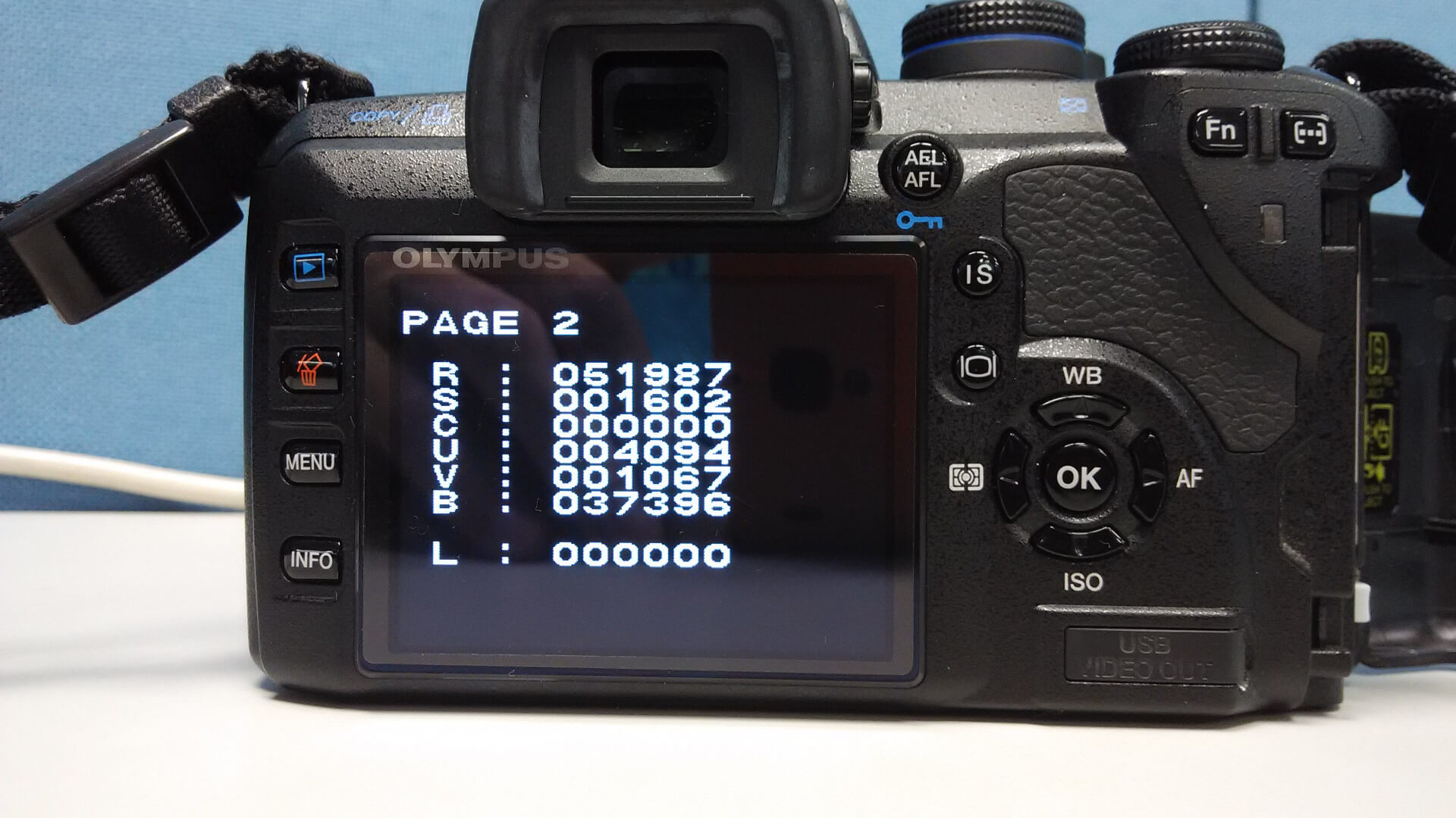 olympus-e520-shutter-count-1