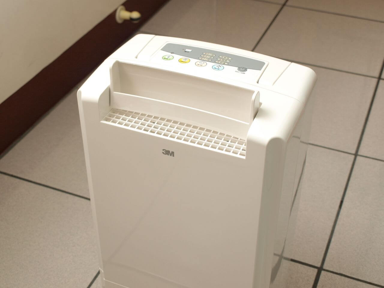 3M 除濕輪式空氣清淨除濕機