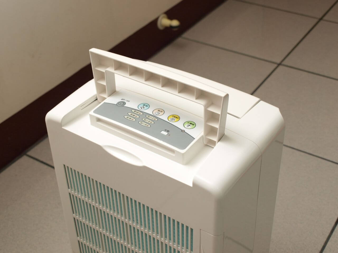 3M 除濕輪式空氣清淨除濕機