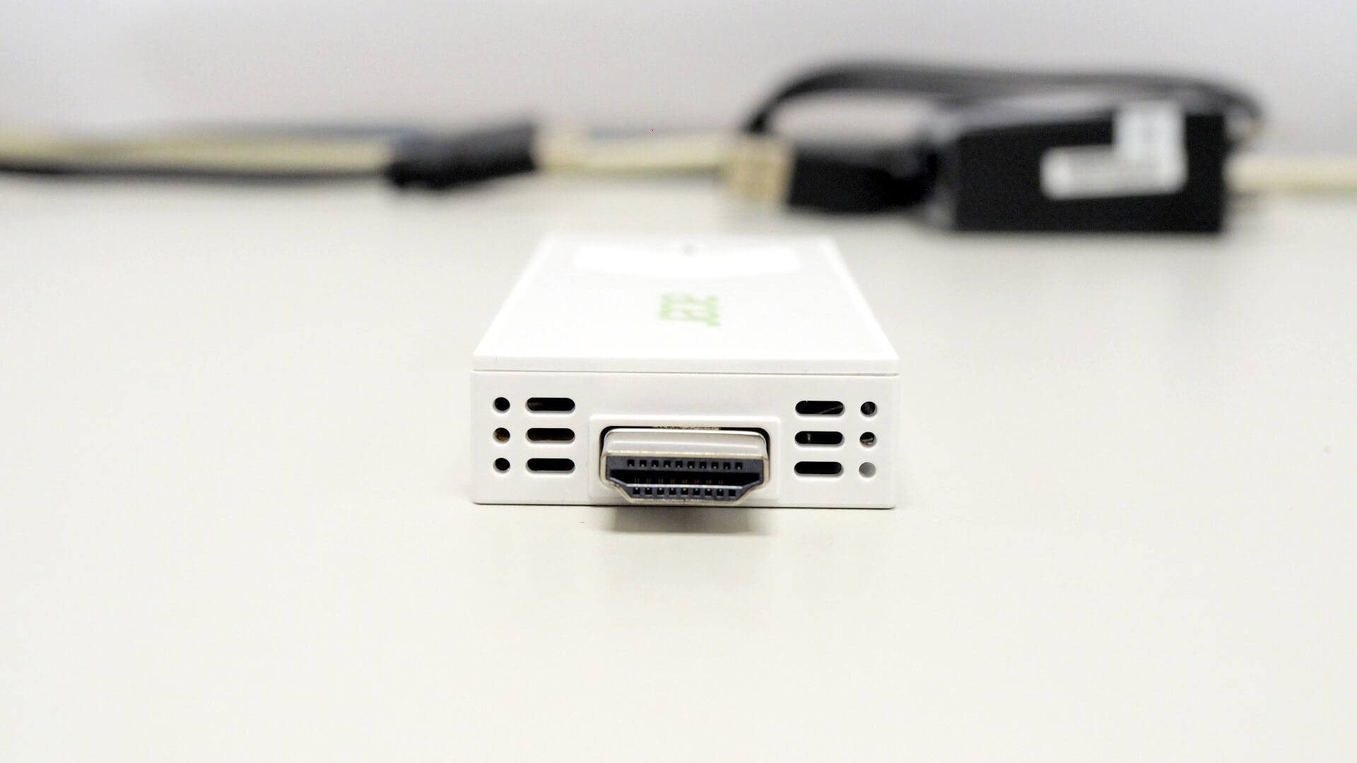 ACER 宏碁 Aspire S1-600 電腦棒側面