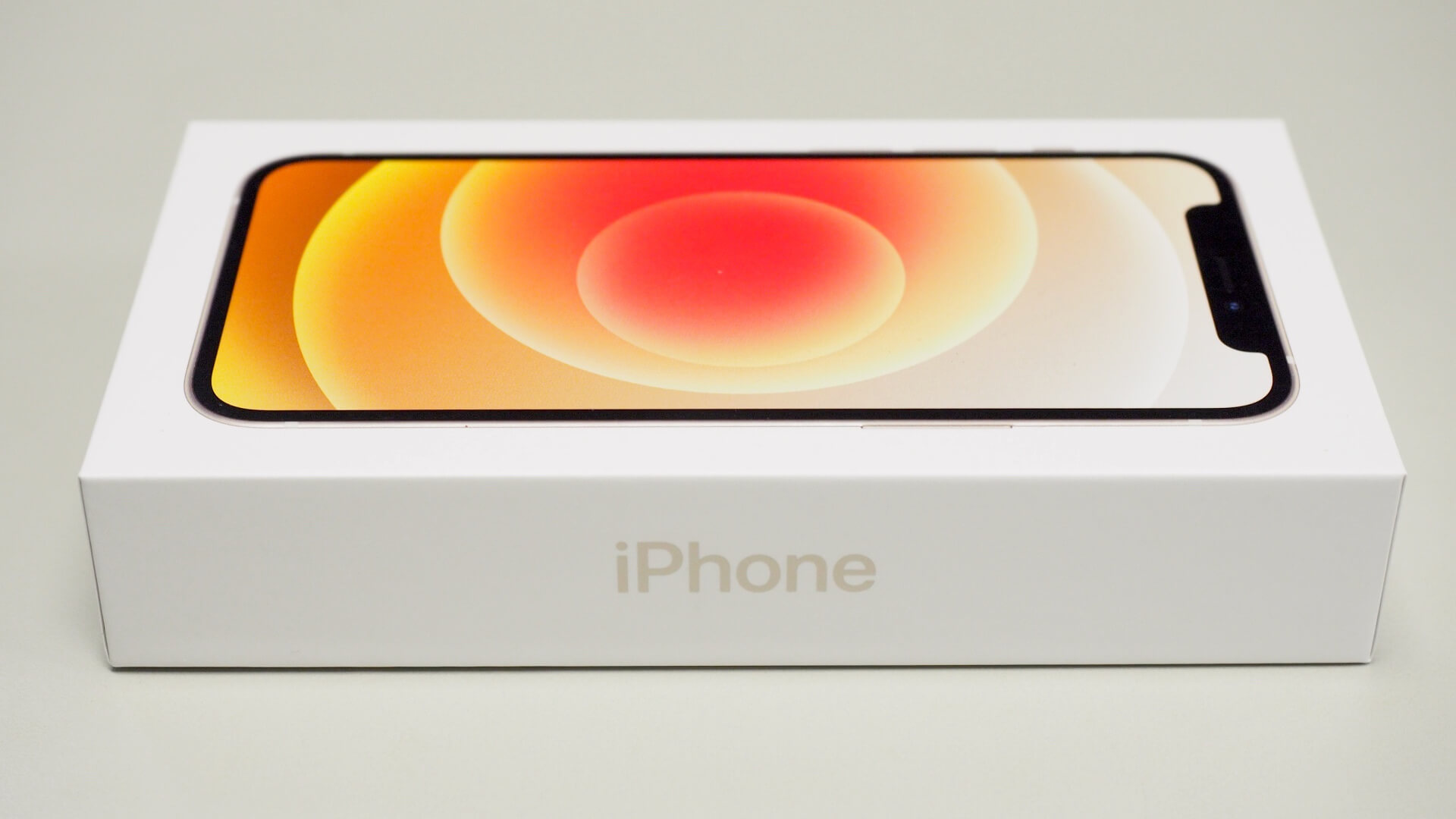 iPhone 12 mini 外盒