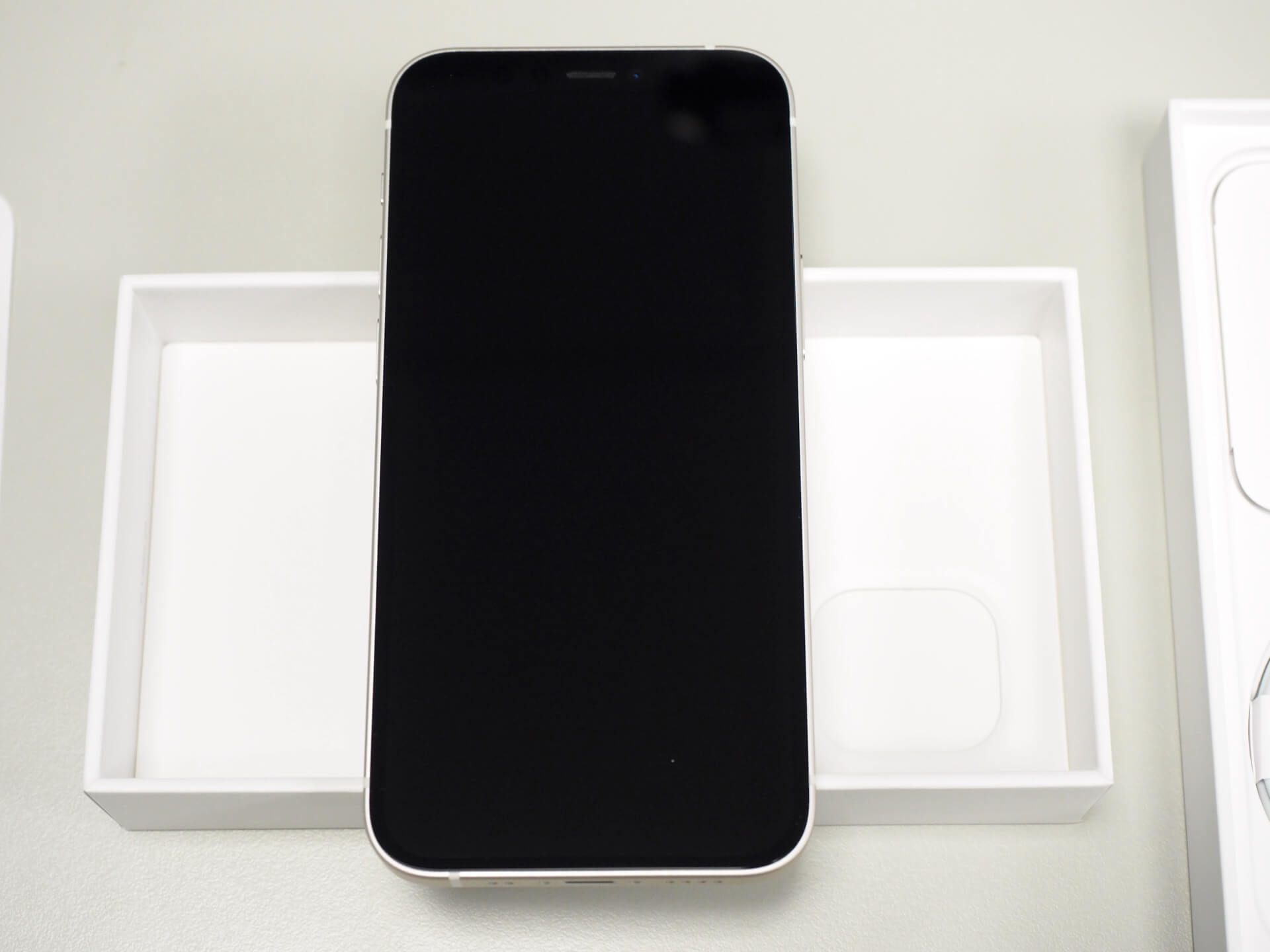 iPhone 12 mini 螢幕