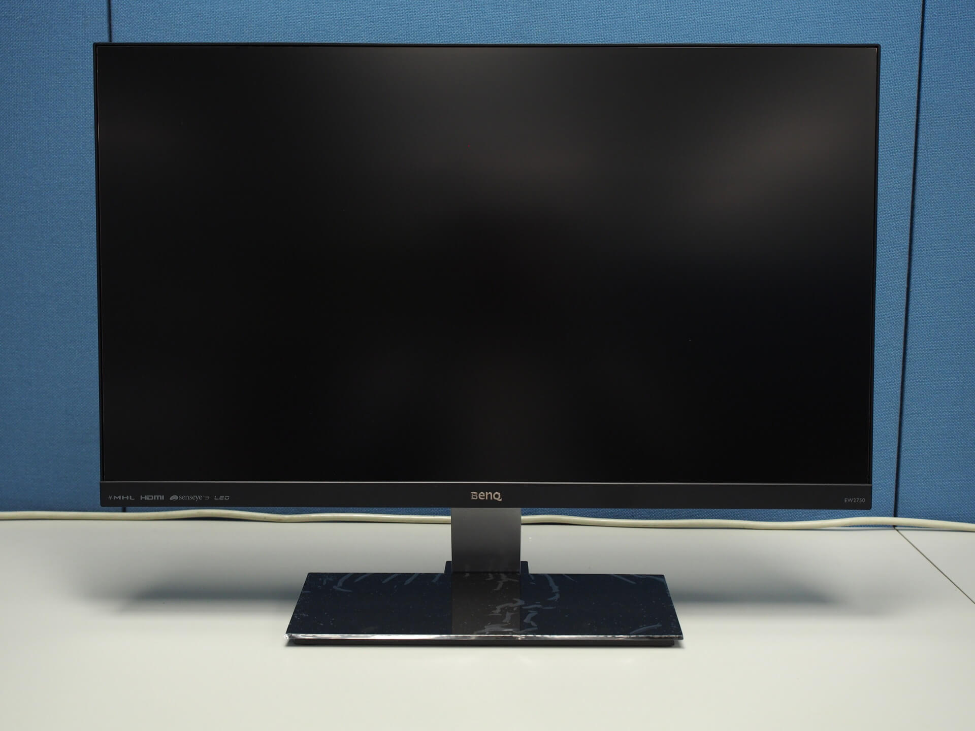 BENQ EW2750ZL 螢幕正面