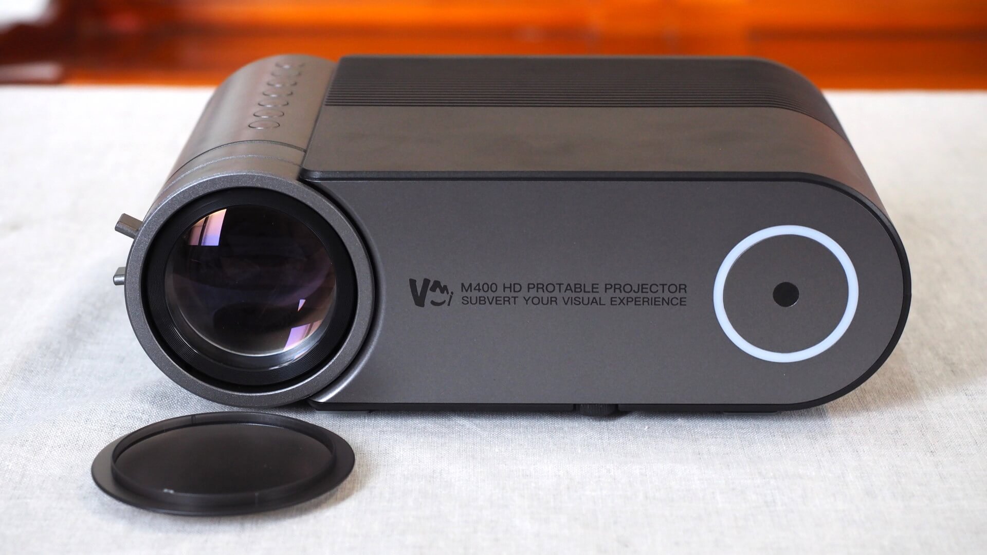 微米 M400 微型投影機