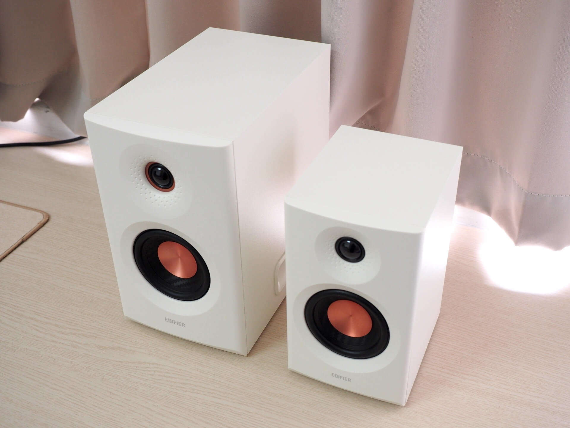 漫步者 Edifier MR3BT 與 MR5BT 監聽喇叭比較