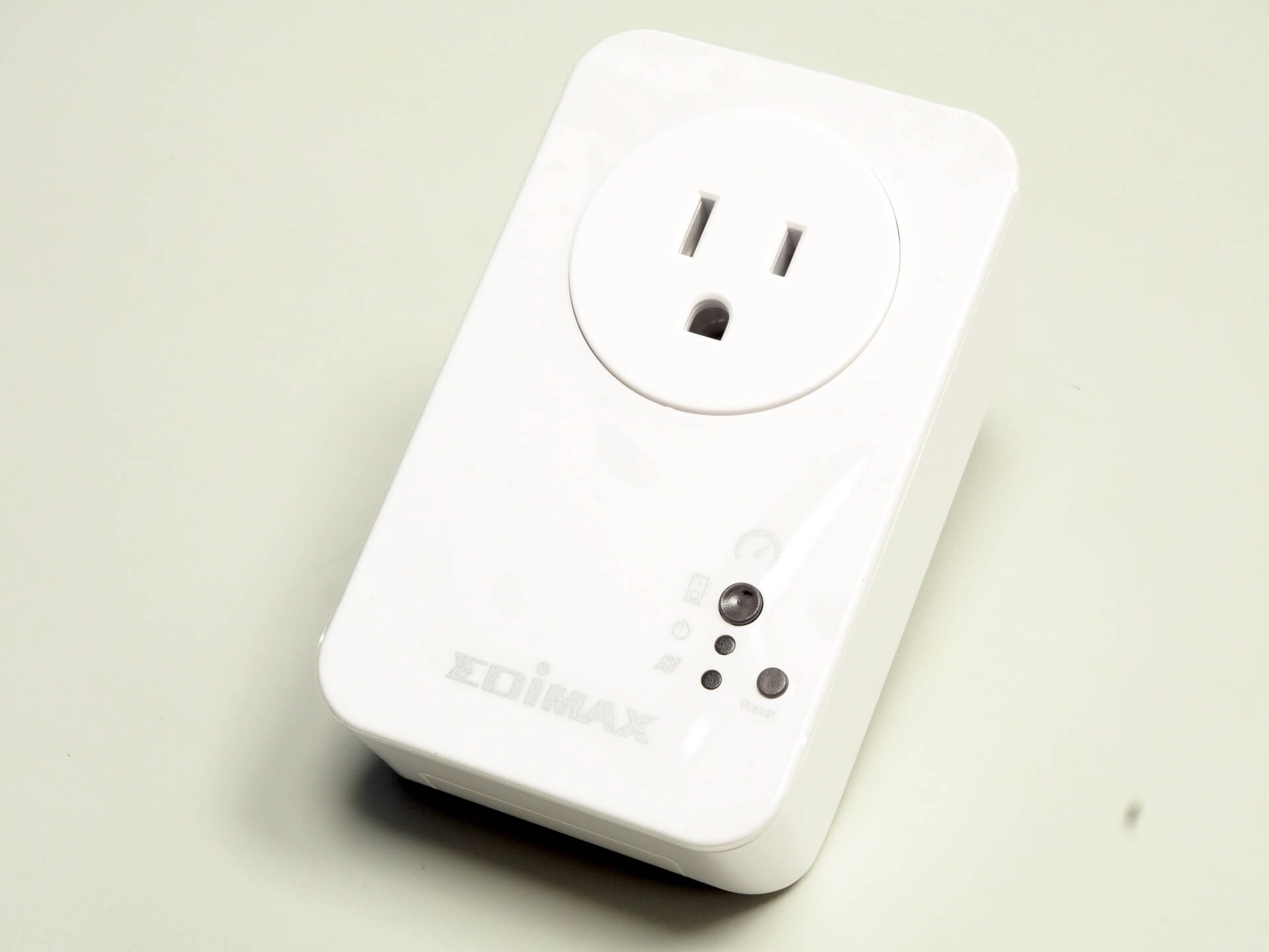 Edimax SP-2101W 智慧電能管家