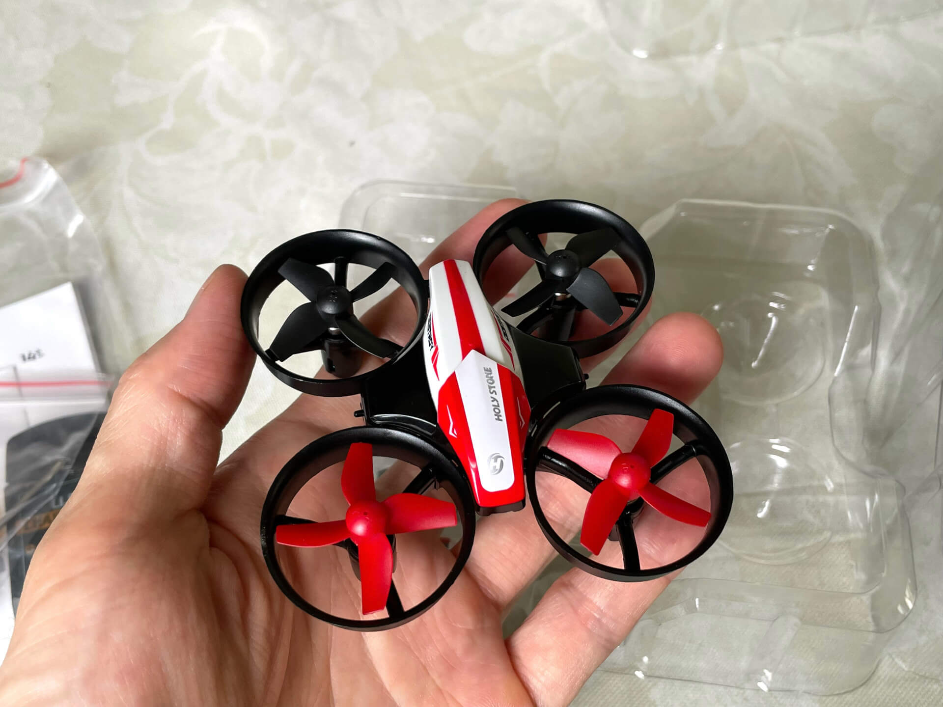 Holy Stone HS210 迷你遙控飛機