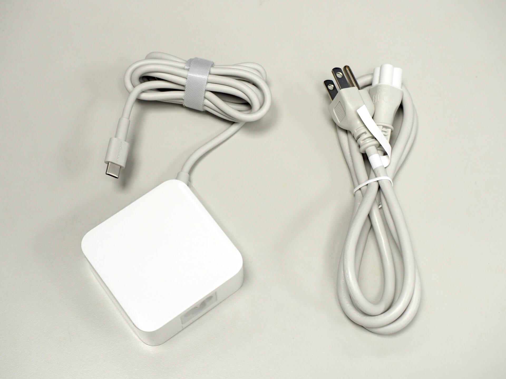 台達 Innergie 65 瓦 USB-C 充電器