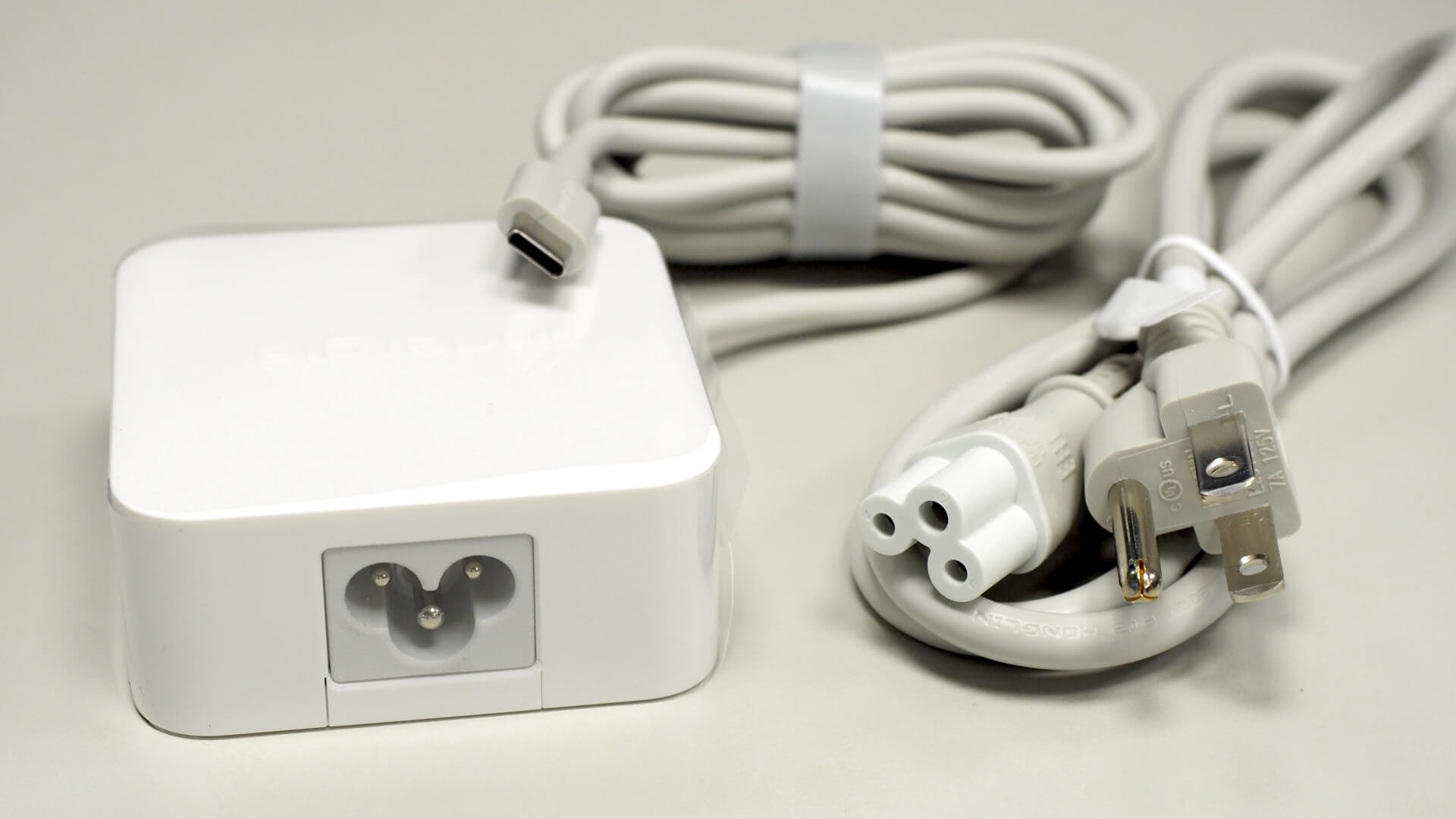 台達 Innergie 65 瓦 USB-C 充電器