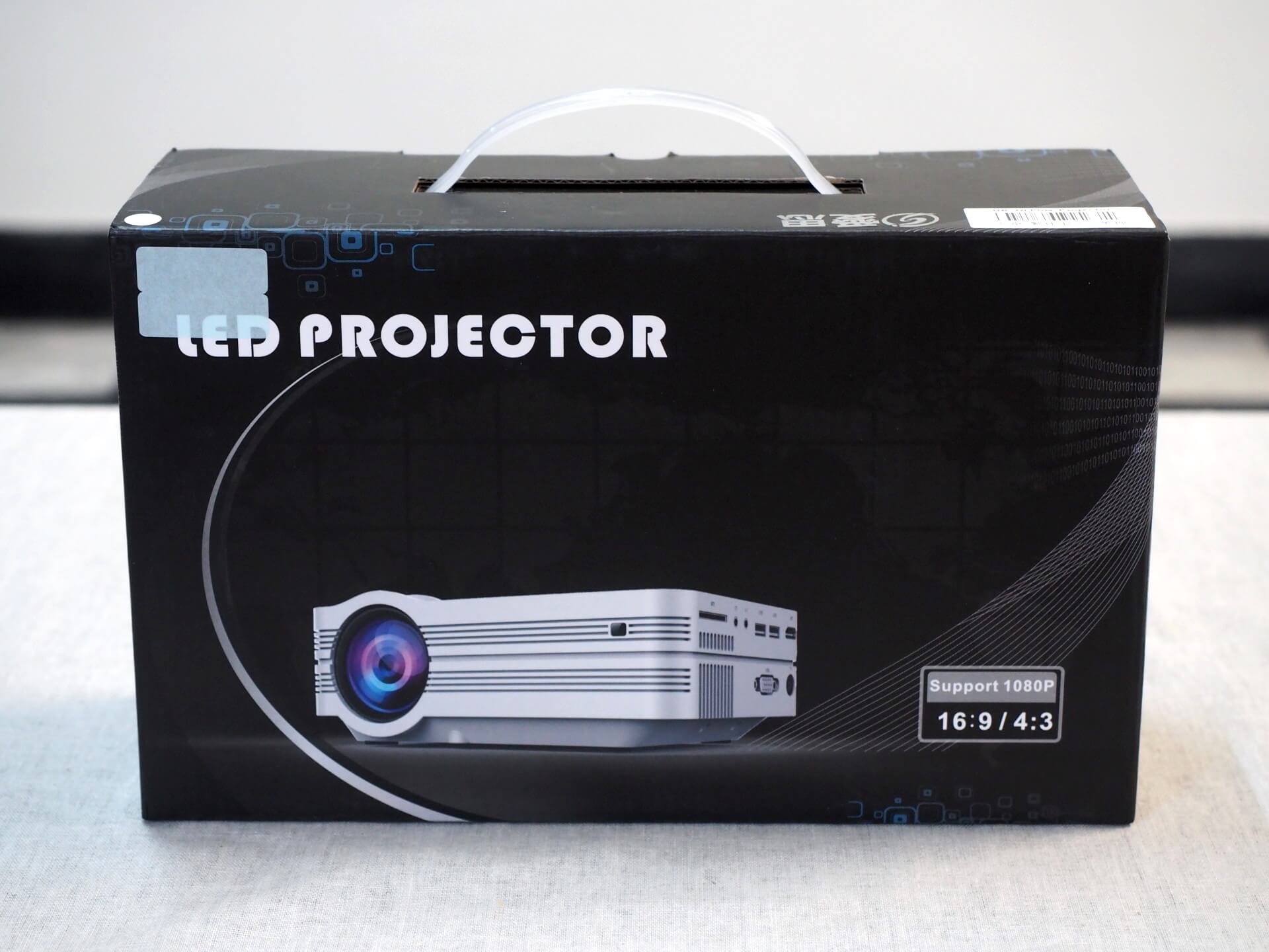 IS 愛思 P55 170 吋安卓智慧投影機