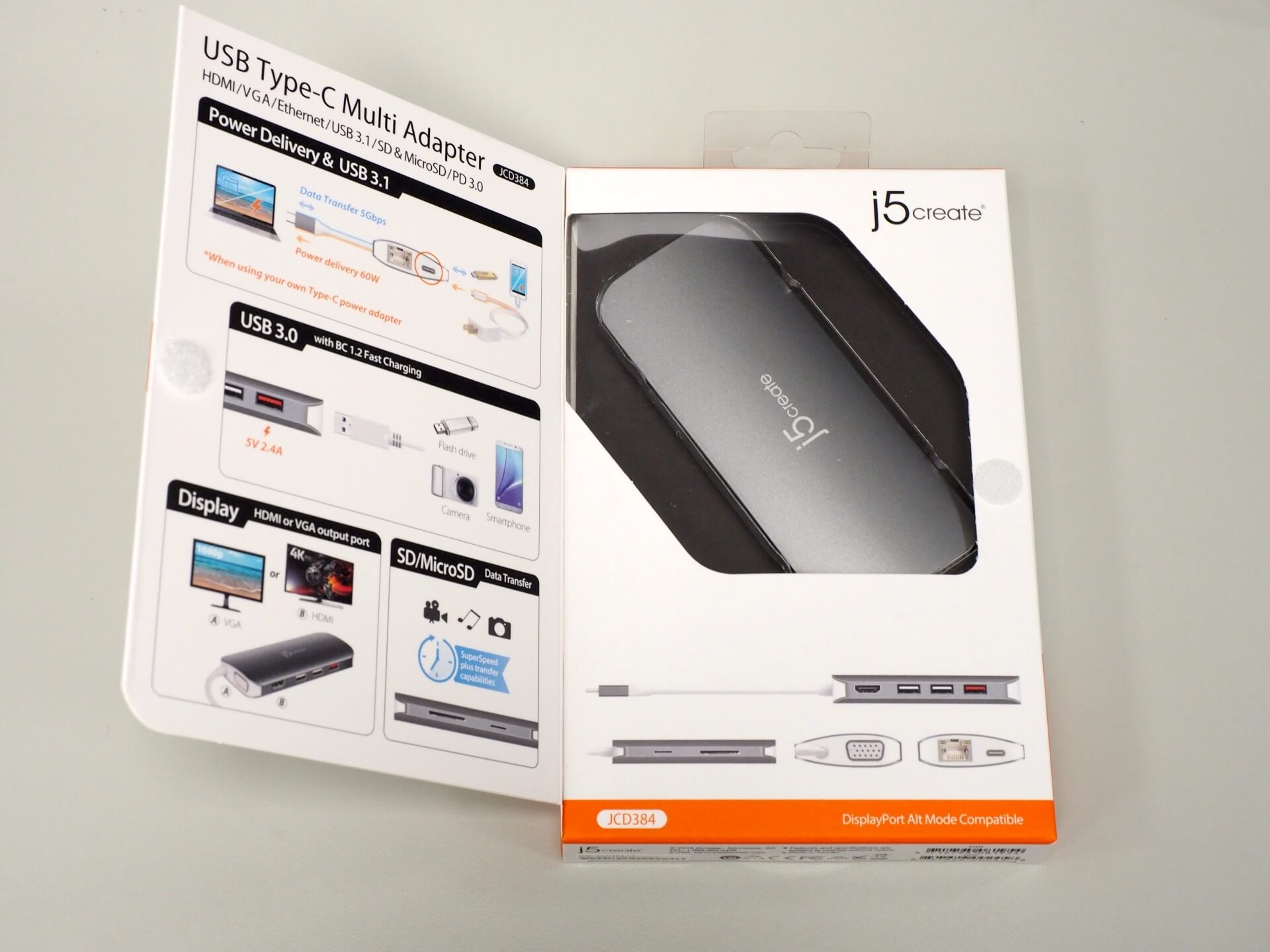 j5create USB Type-C 10 合 1 擴充基座 JCD384