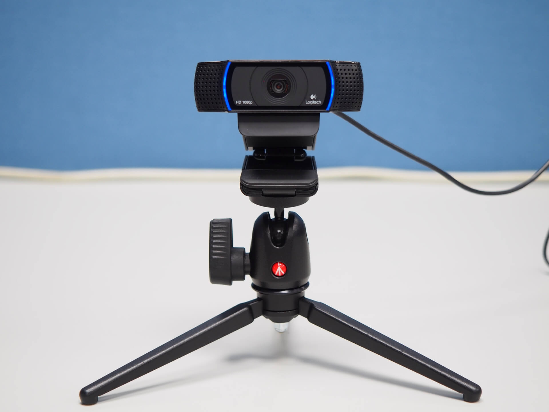 Logitech C920R HD PRO 網路攝影機與腳架