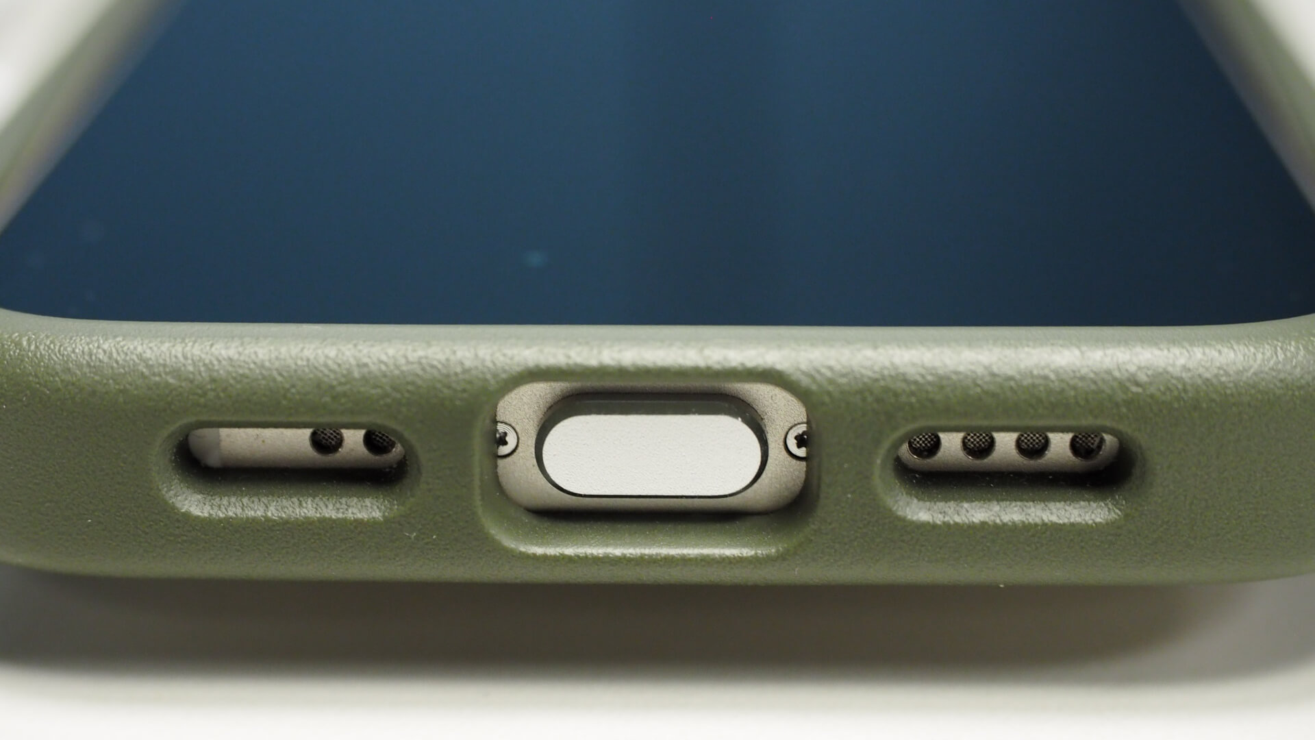 Lightning 插孔防塵塞