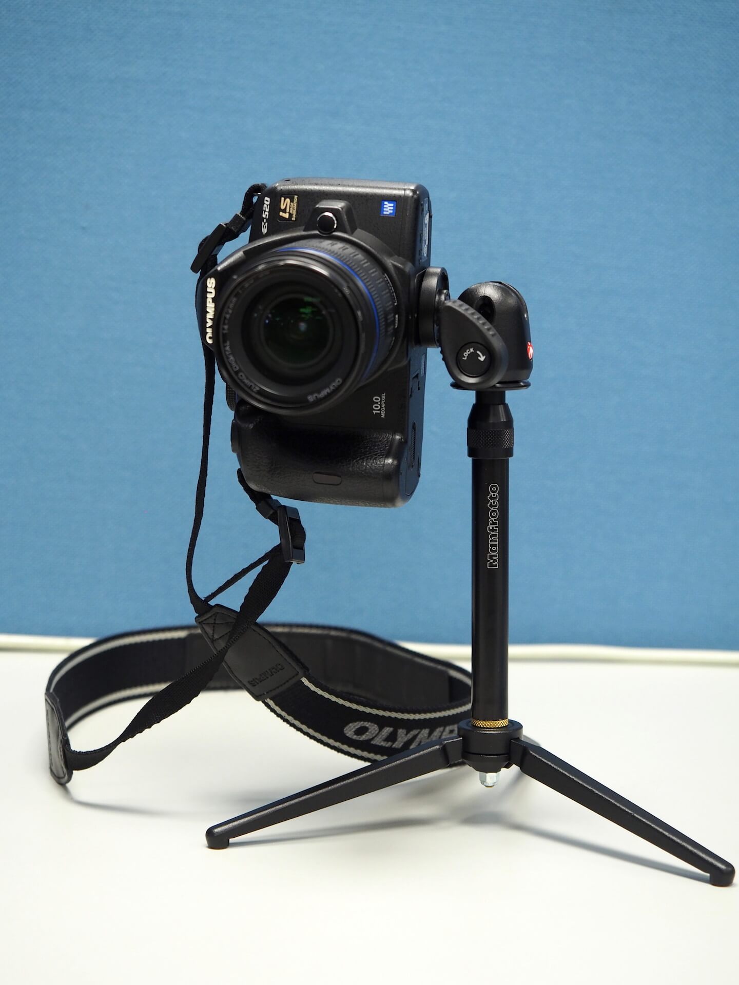 manfrotto-209-492-long-tripod-16