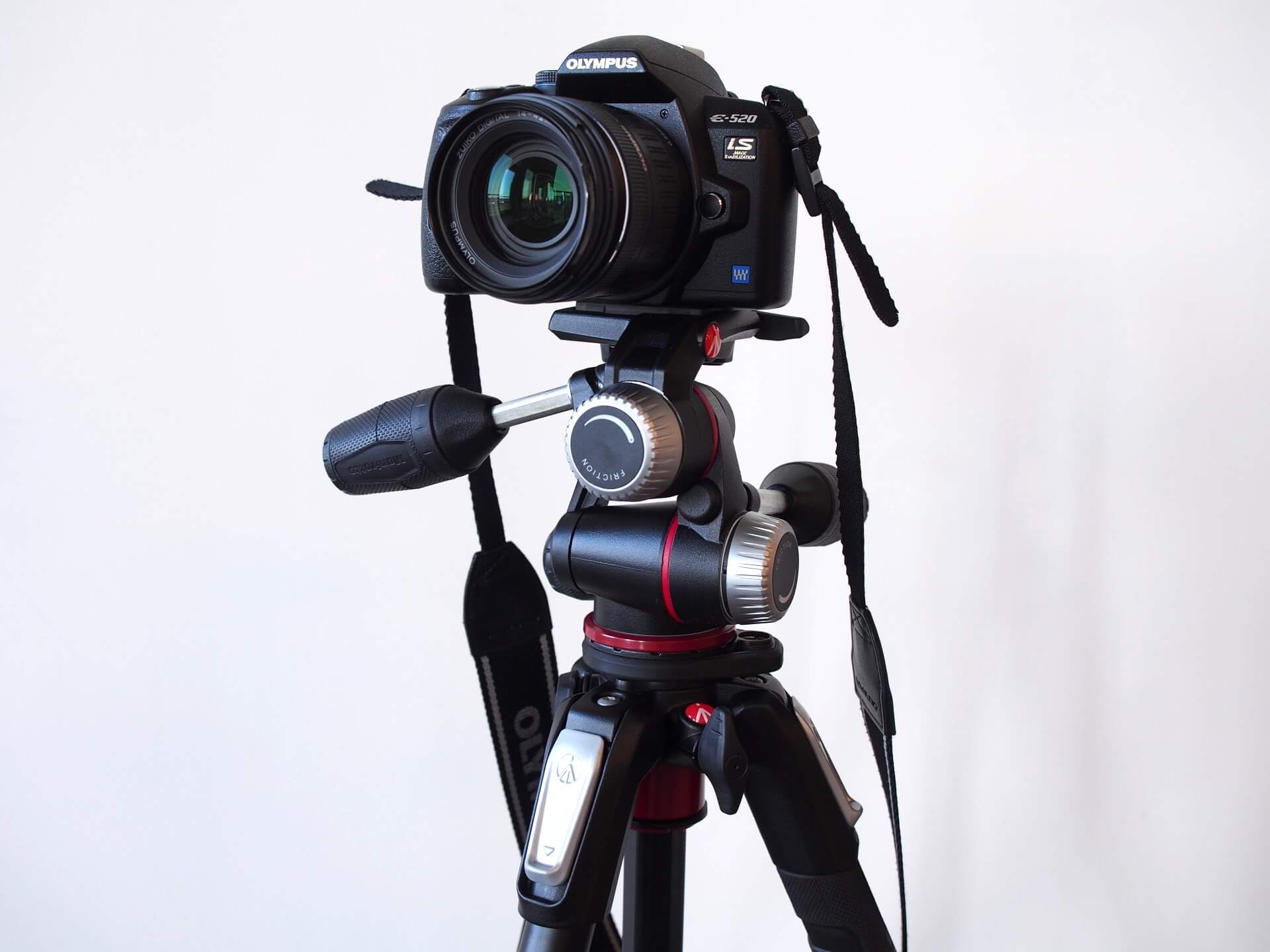 Manfrotto 190T 腳架與 MHXPRO-3W 雲台
