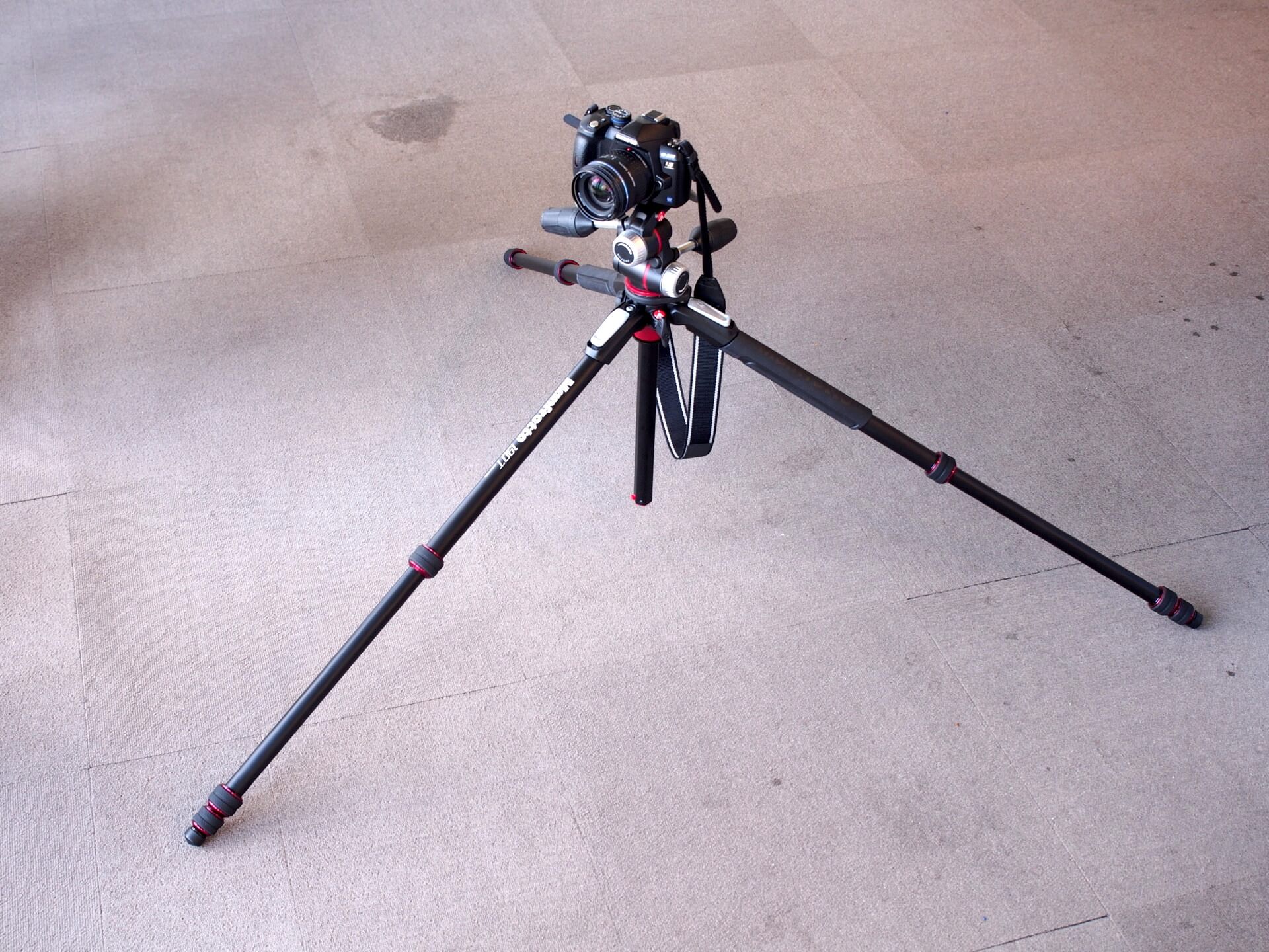 Manfrotto 190T 腳架與 MHXPRO-3W 雲台