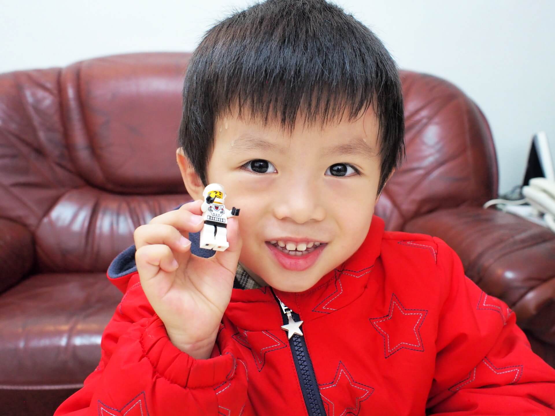 小太空人組合完成