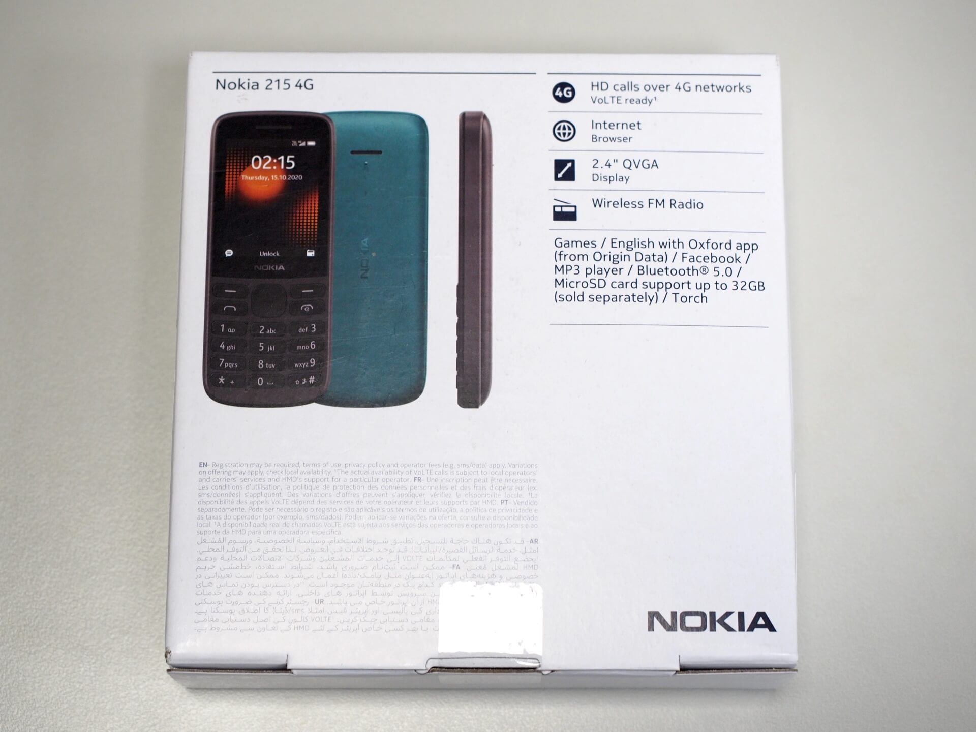 Nokia 215 4G 手機外盒