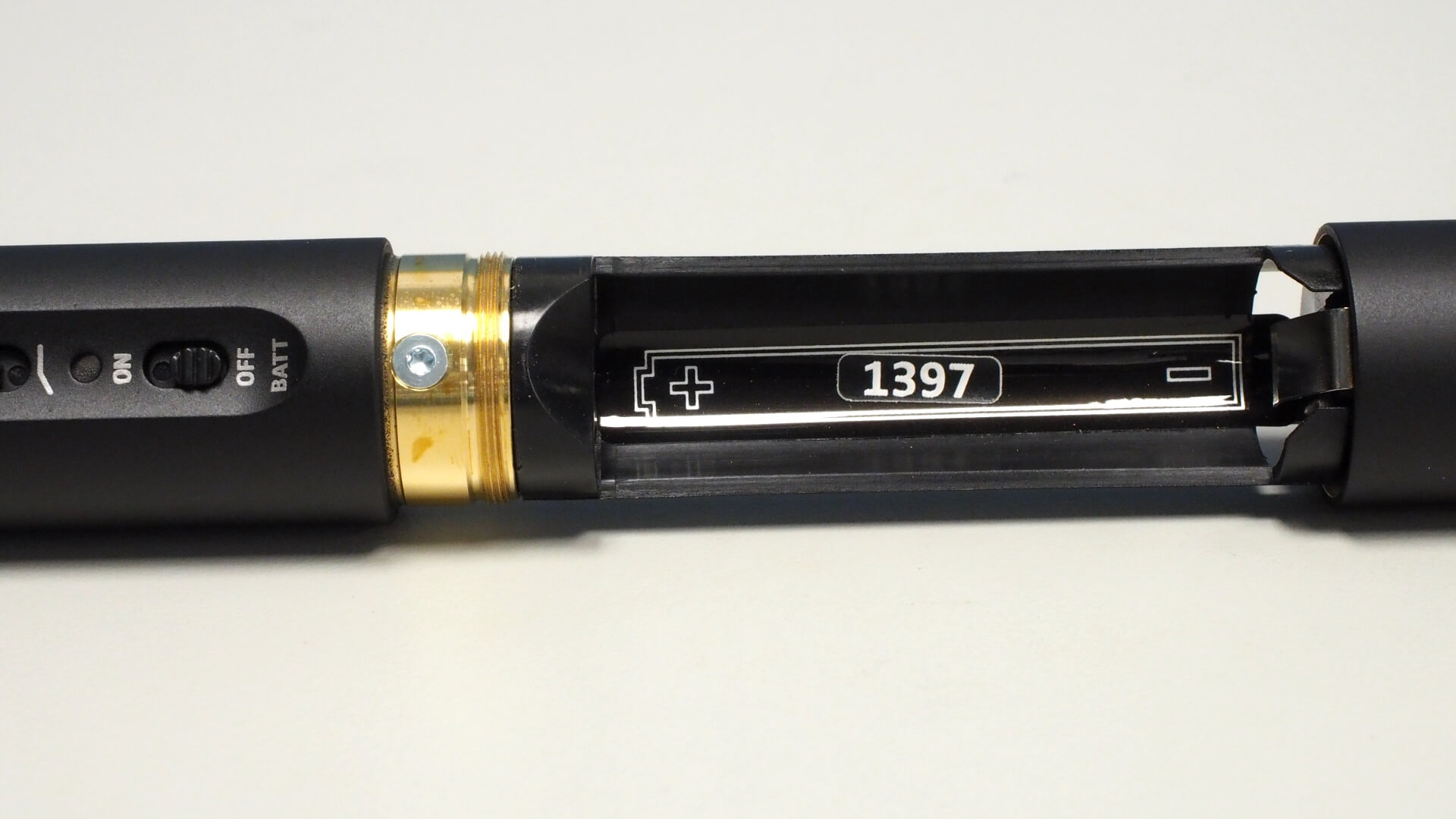 Sennheiser MKE 600 槍型麥克風電池盒