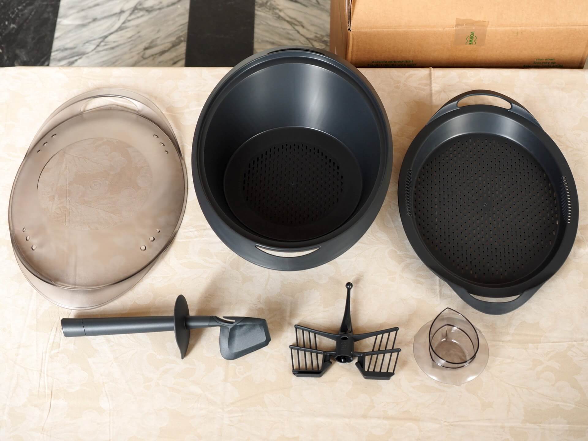 蒸鍋組、刮刀棒、蝴蝶棒、量杯