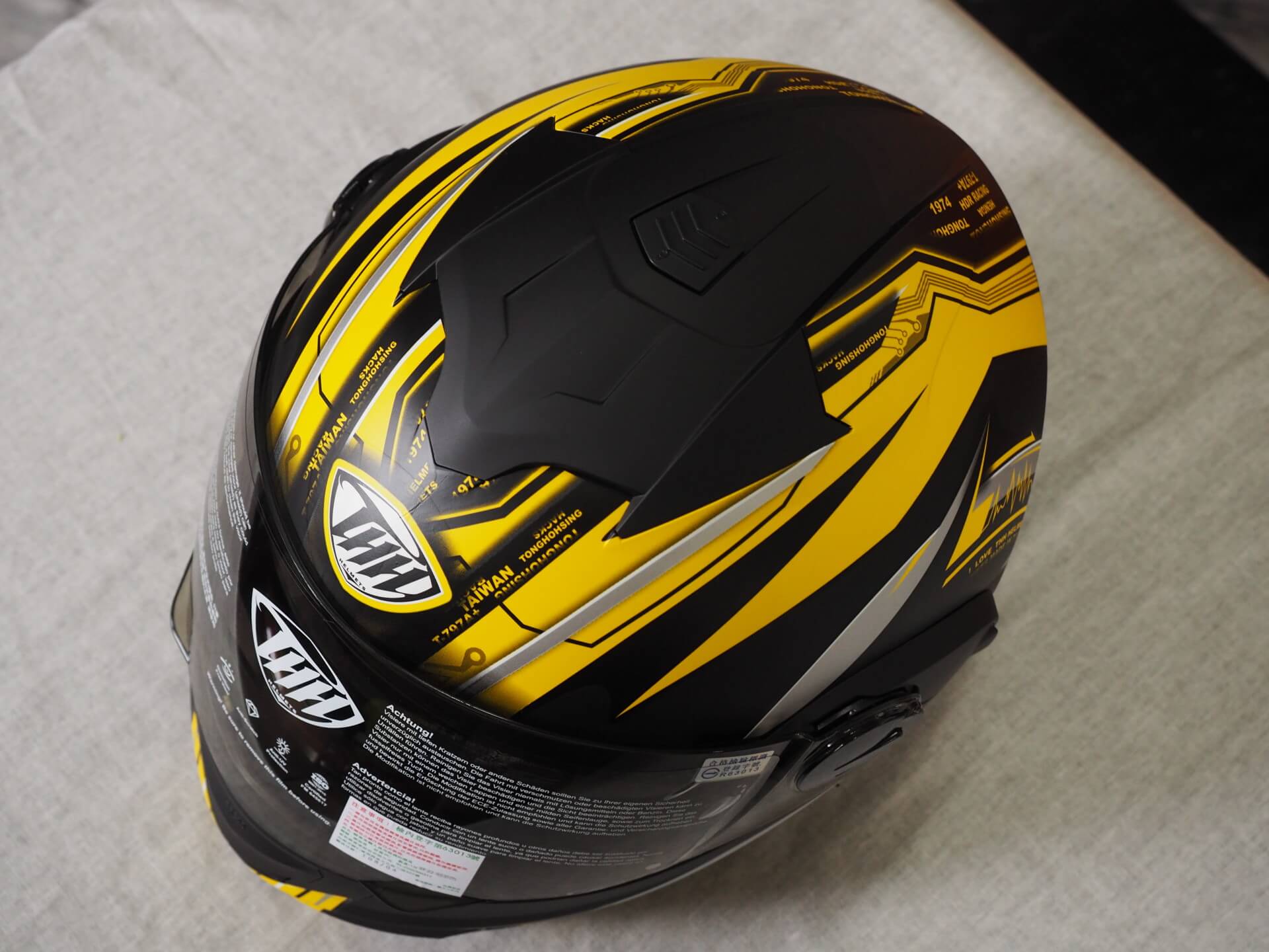 THH T-797A+ 安全帽