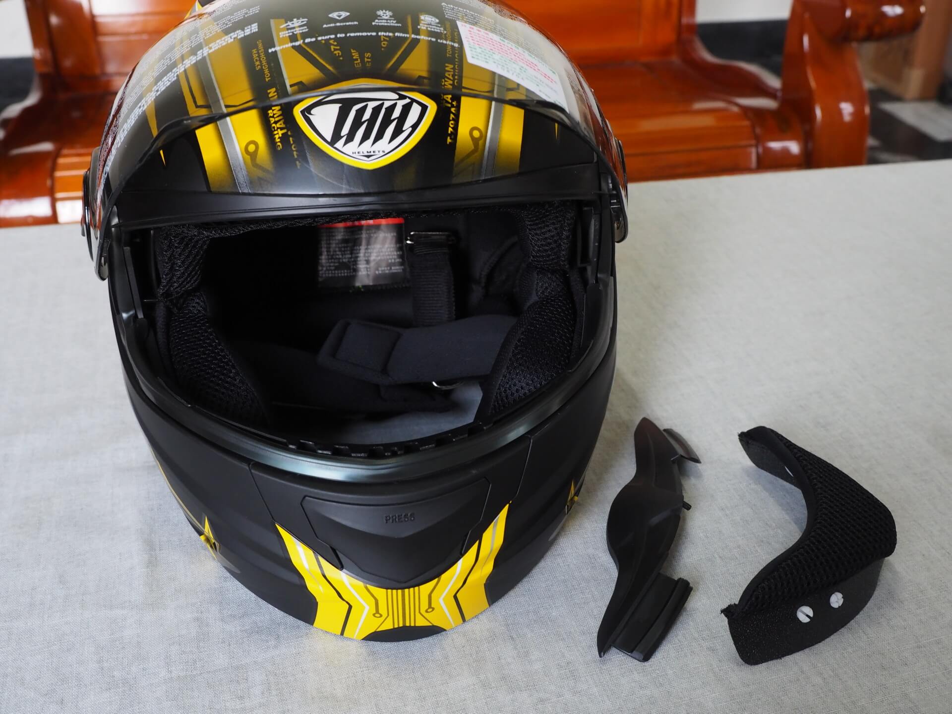 THH T-797A+ 安全帽