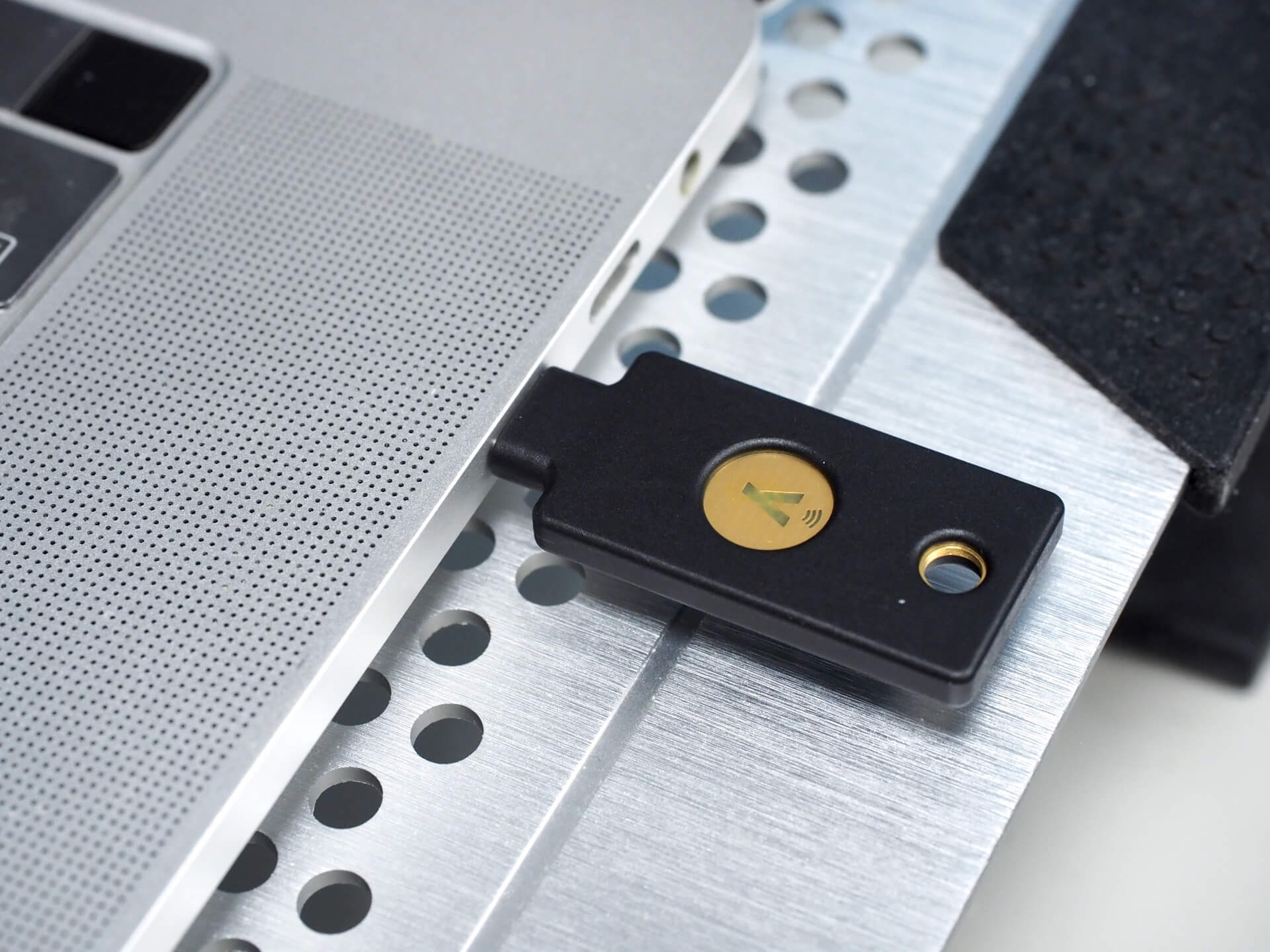 YubiKey 5C NFC 實體金鑰