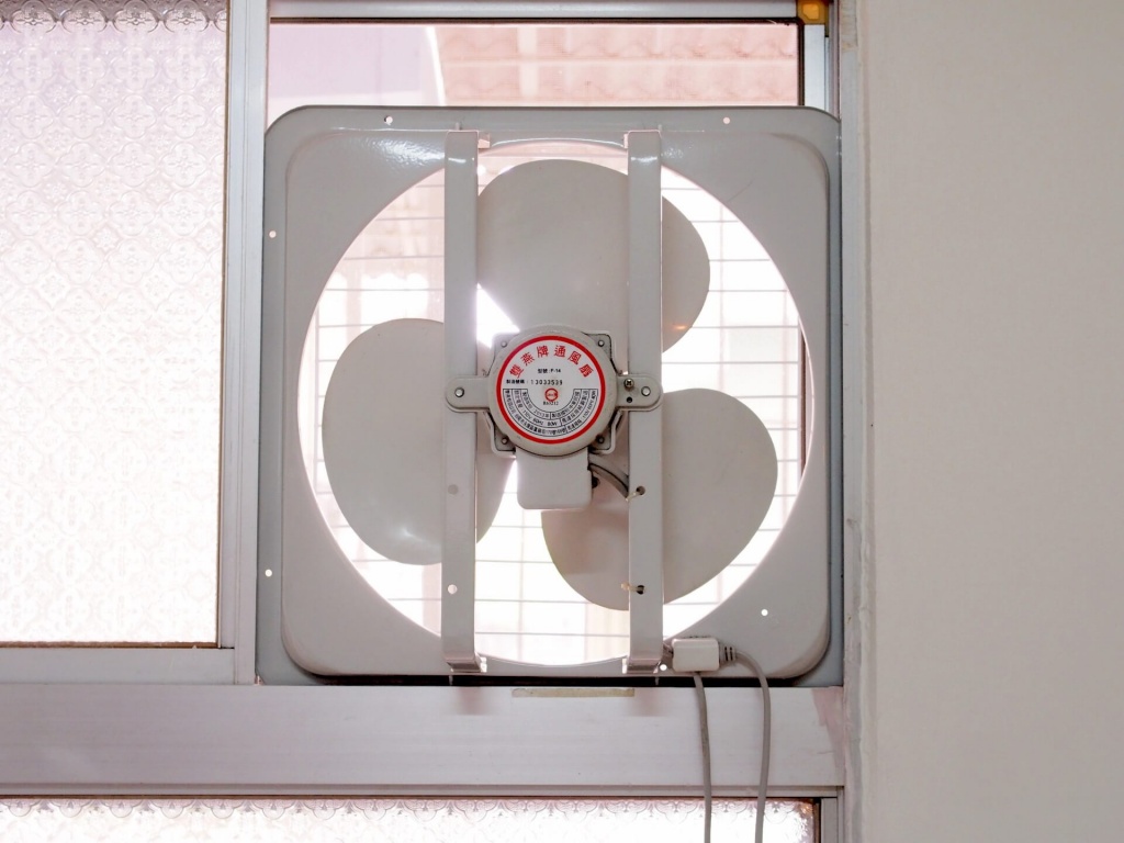 exhaust-fan-for-cooling-house-2