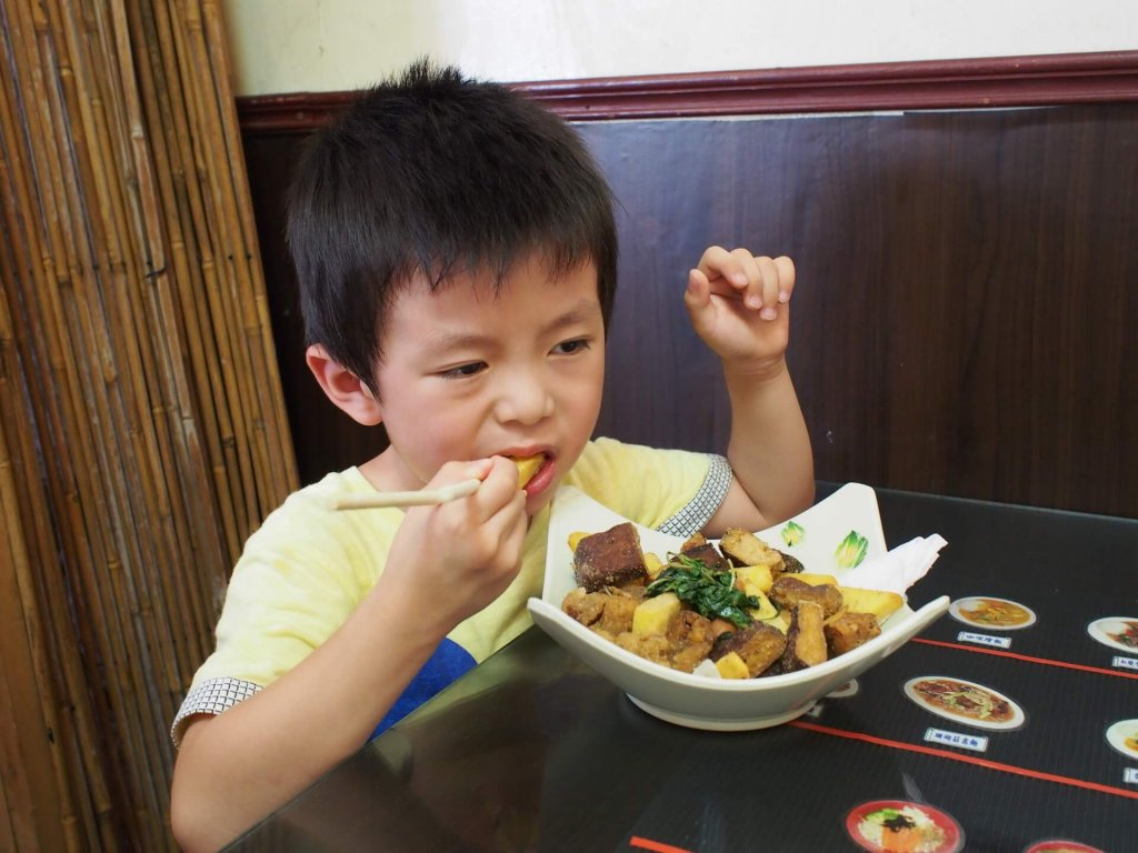 pu-geng-bao-dou-vegetarian-restaurant-tainan-20160820-16