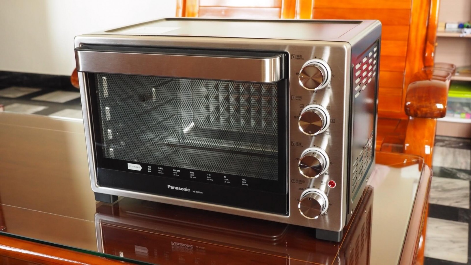 [開箱] 國際牌 Panasonic NBH3200 炫銀灰 32 公升電烤箱 G. T. Wang